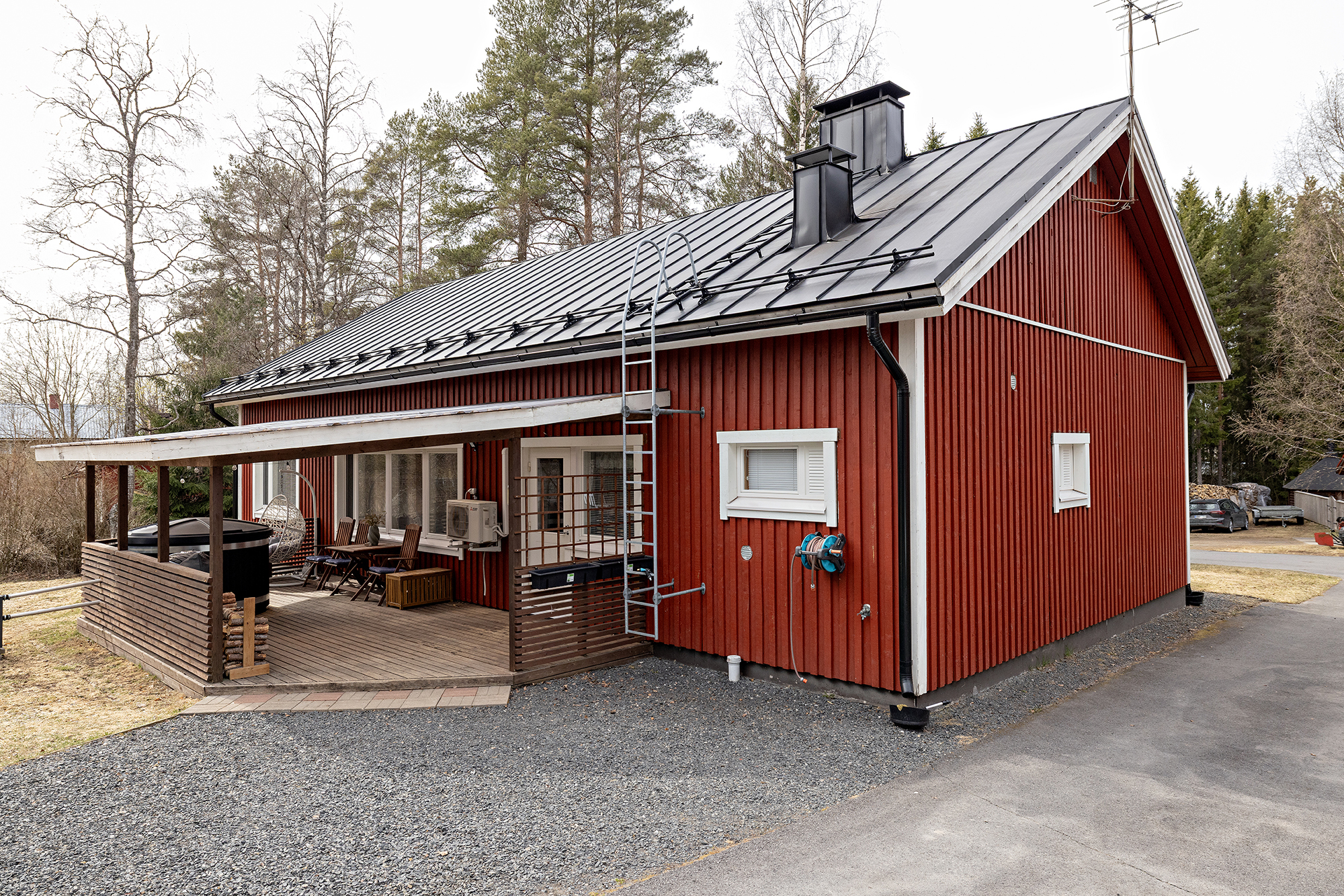 Mustantie 4, Haukipudas, Oulu
