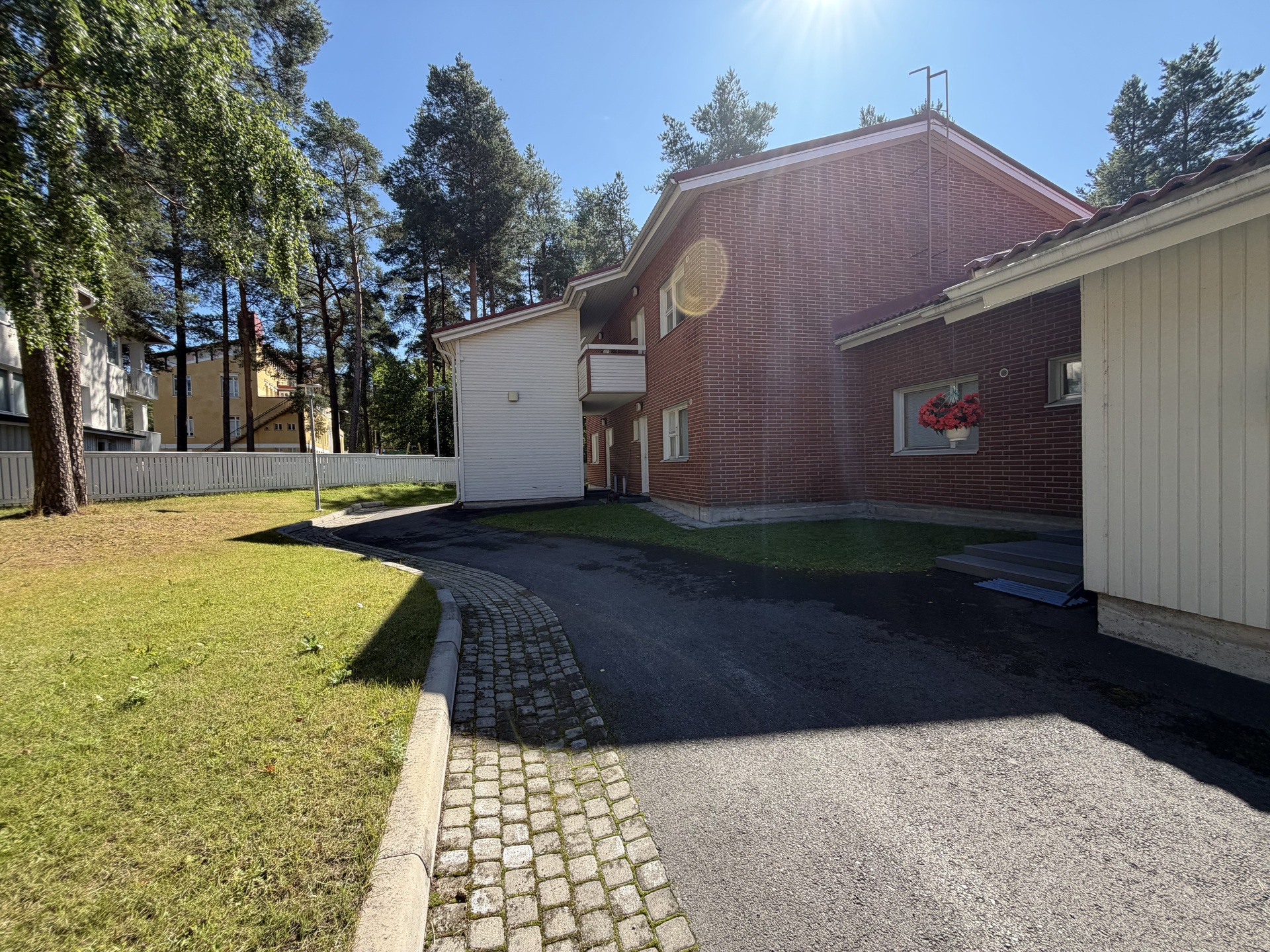 Joulumerkintie 6, Mäntylä, Oulu