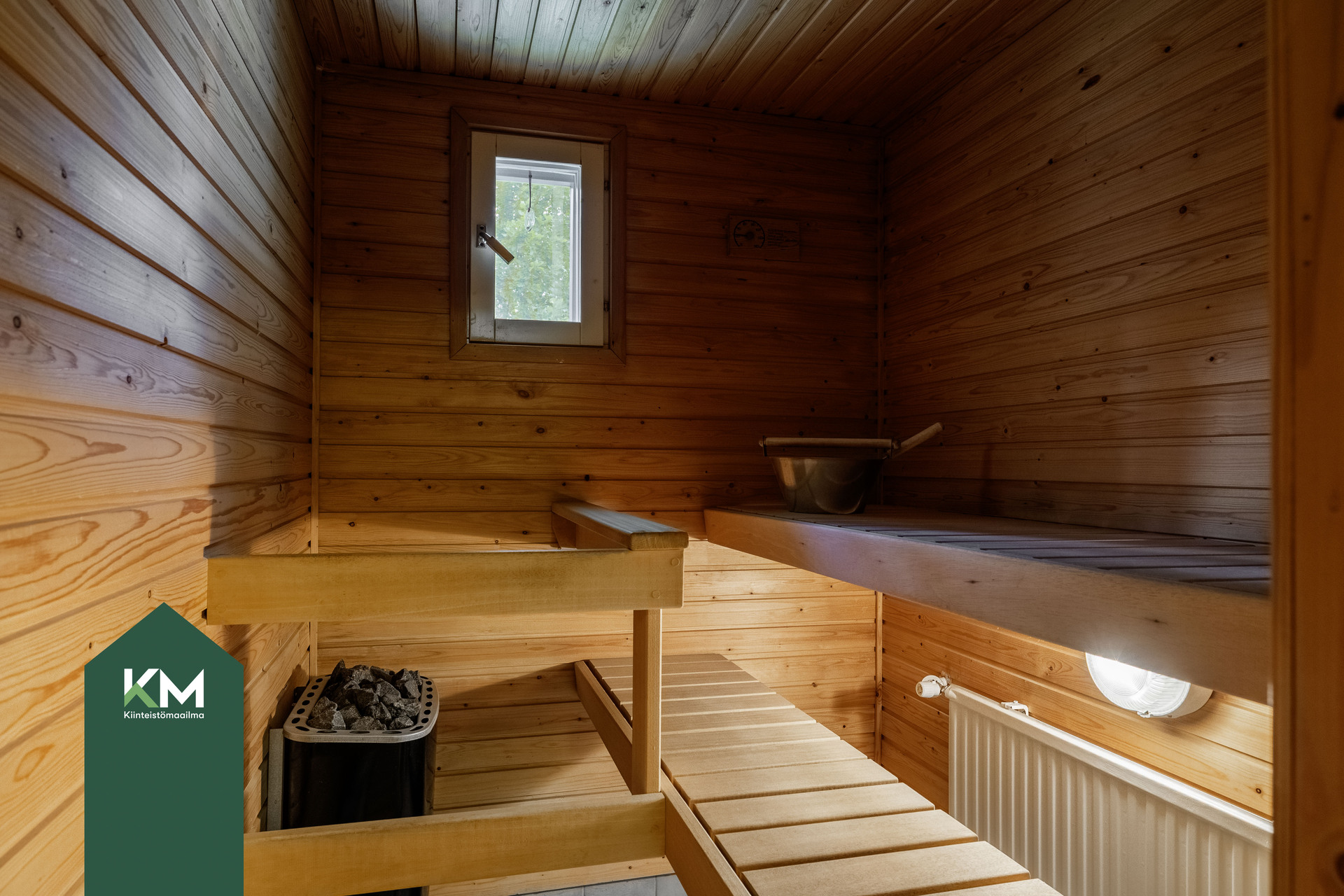 Louhenkatu 9, Hovila, Kotka