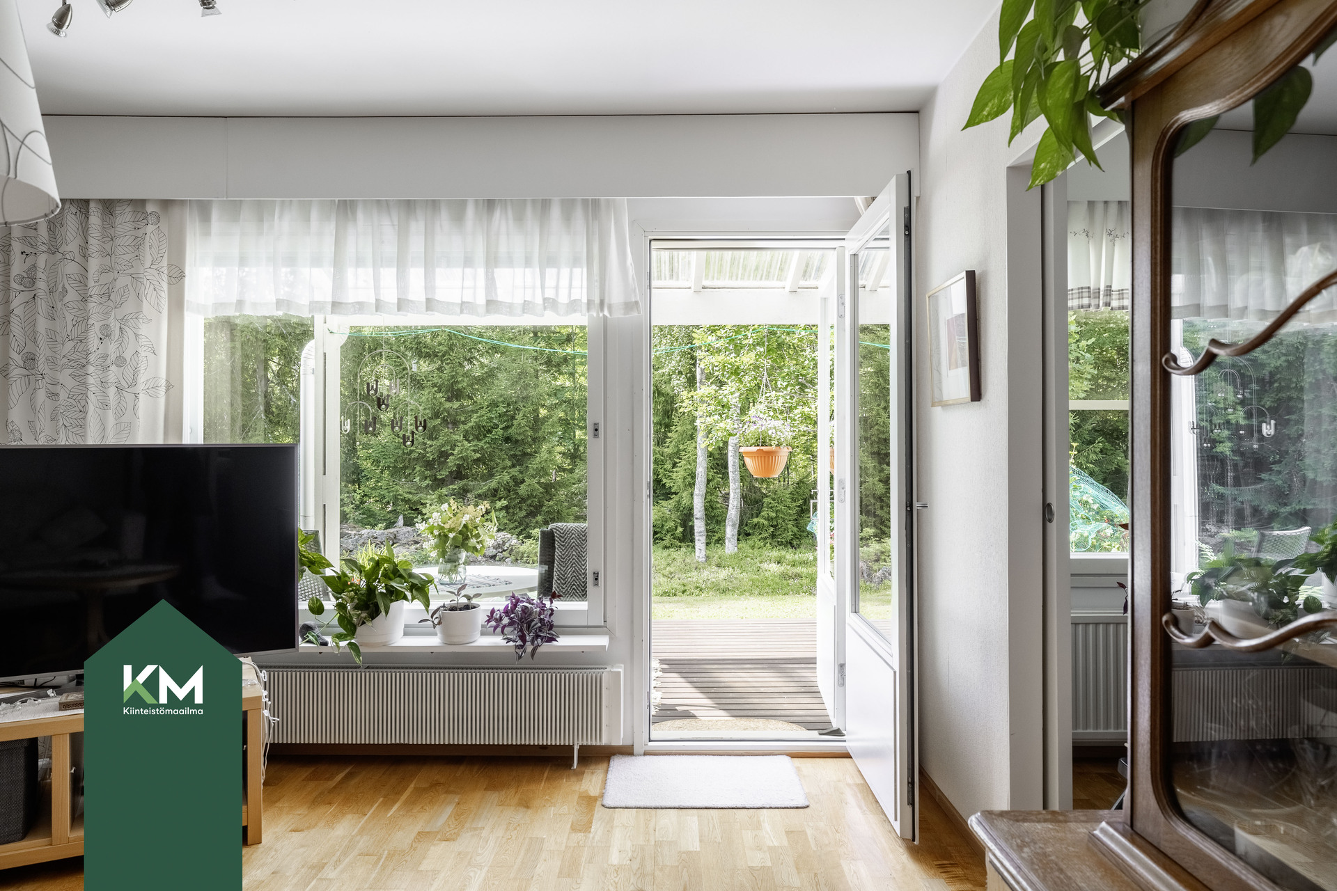 Louhenkatu 9, Hovila, Kotka