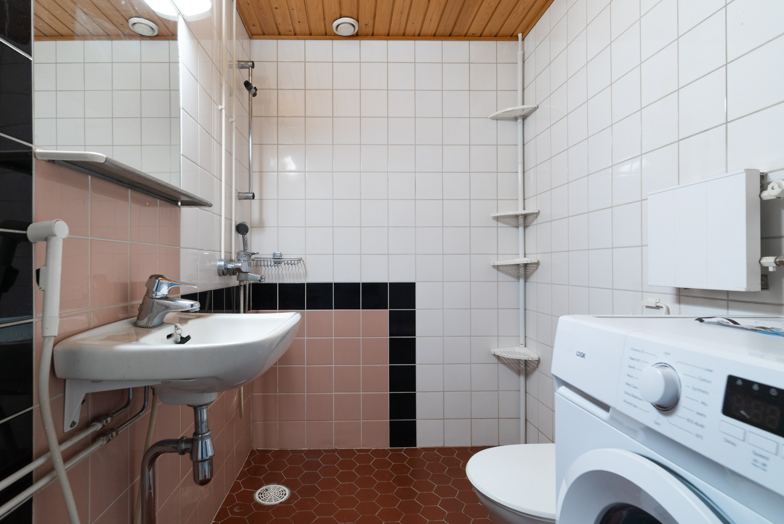 Puolukkakuja 1, Jyväskylä