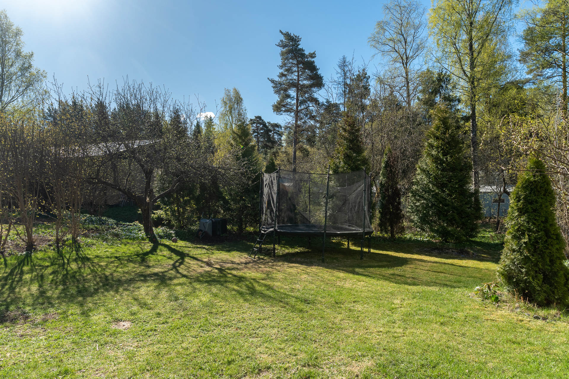 Maamiehentie 13, Puistola, Helsinki