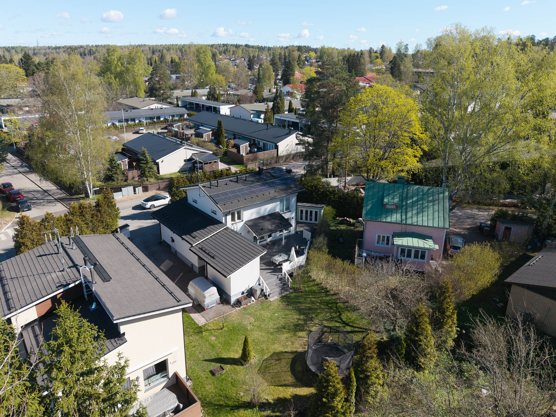 Maamiehentie 13, Puistola, Helsinki