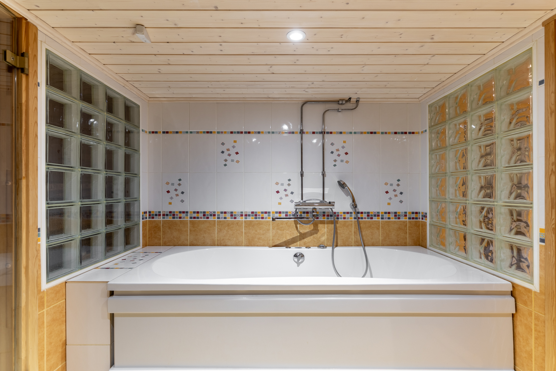 Aurakatu 6, Tuppurala, Mikkeli