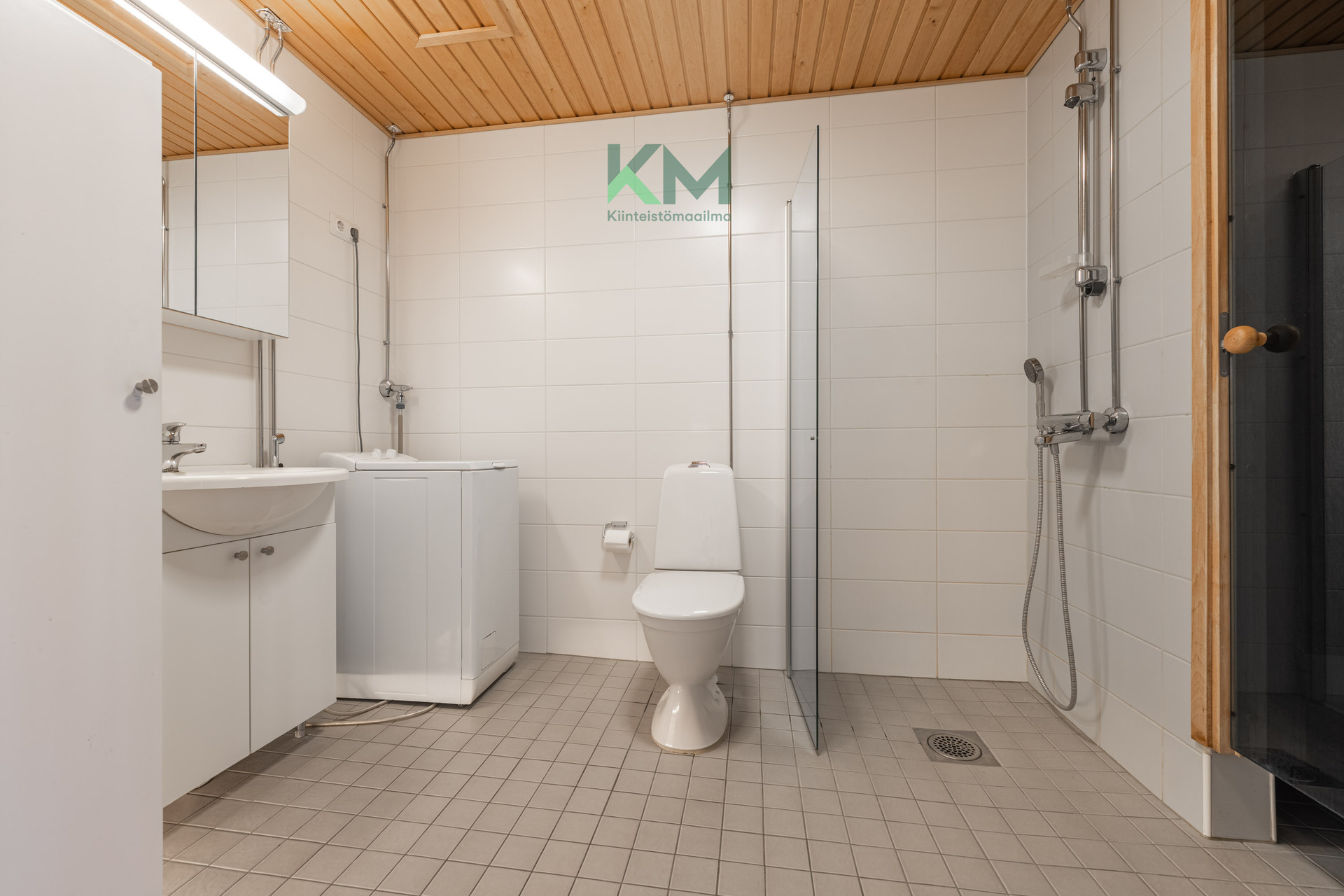 Järvihelmenkatu 11, Lehtoniemi, Kuopio