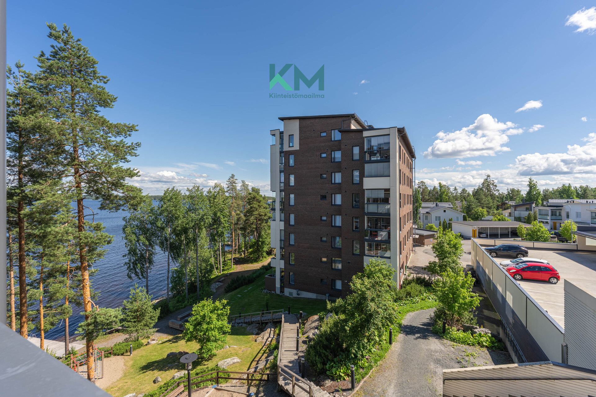 Järvihelmenkatu 11, Lehtoniemi, Kuopio