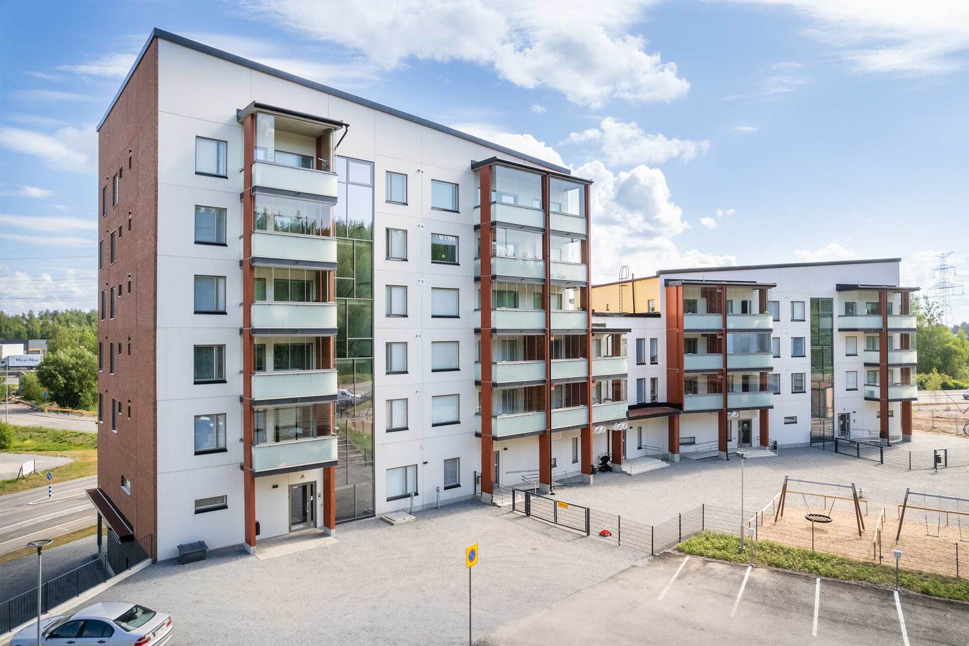 Vällintie 1, Kangasala