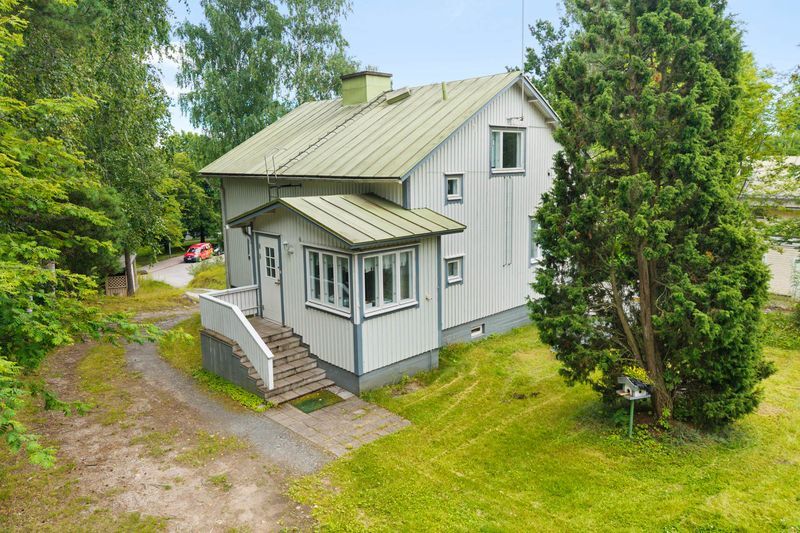 Vuorikummuntie 18 b, Konala, Helsinki
