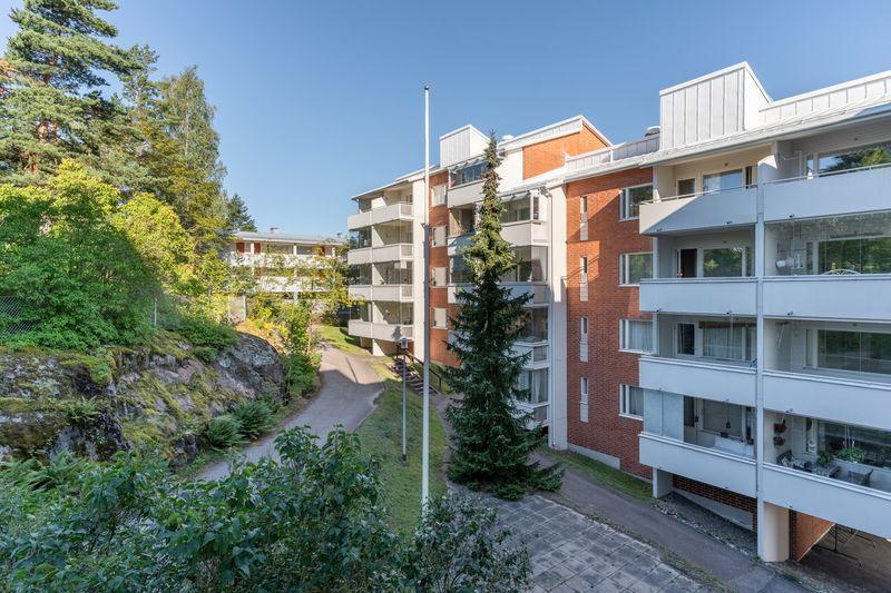 Vallikatu 2, Vallikallio, Espoo
