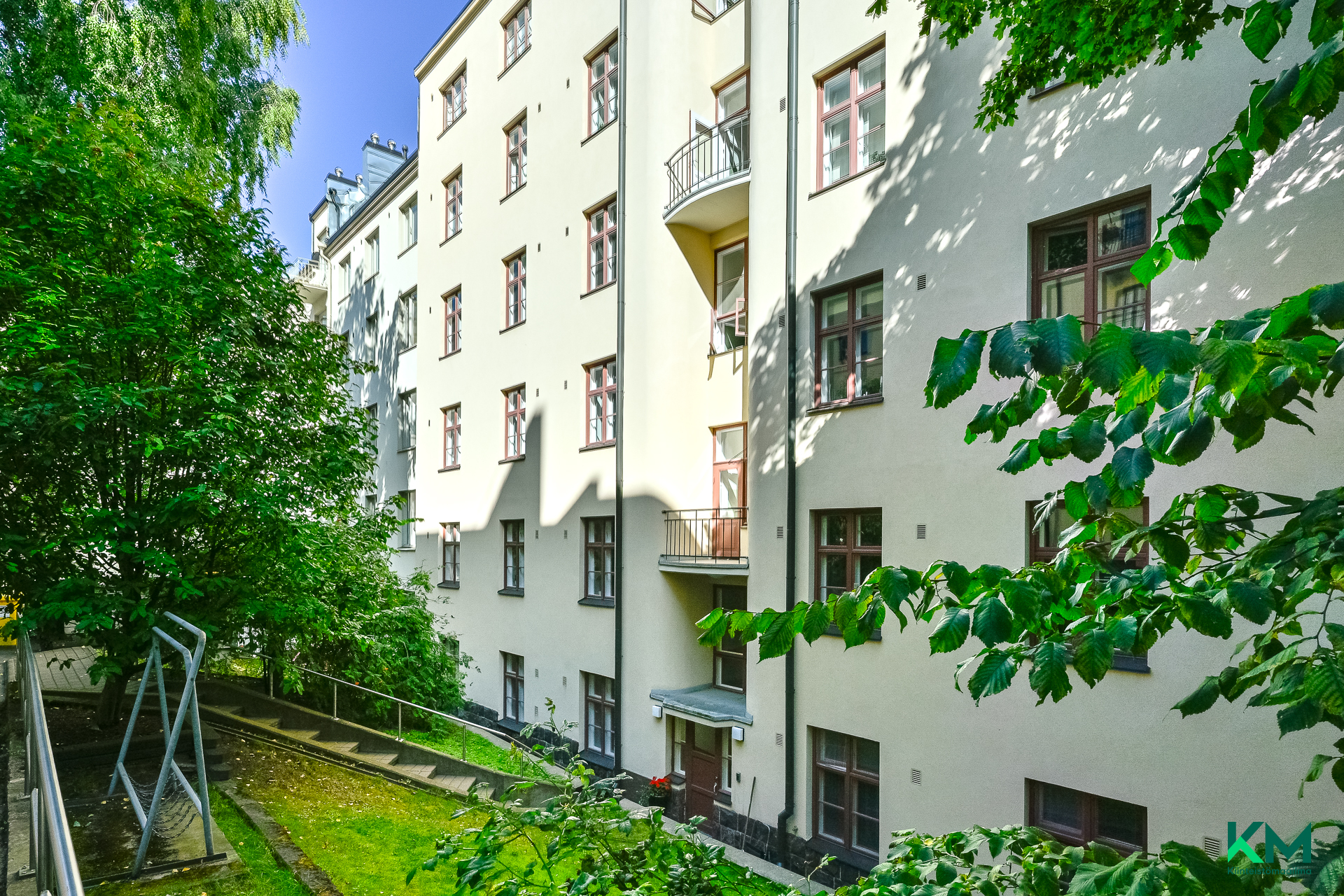 Tunturikatu 12, Helsinki