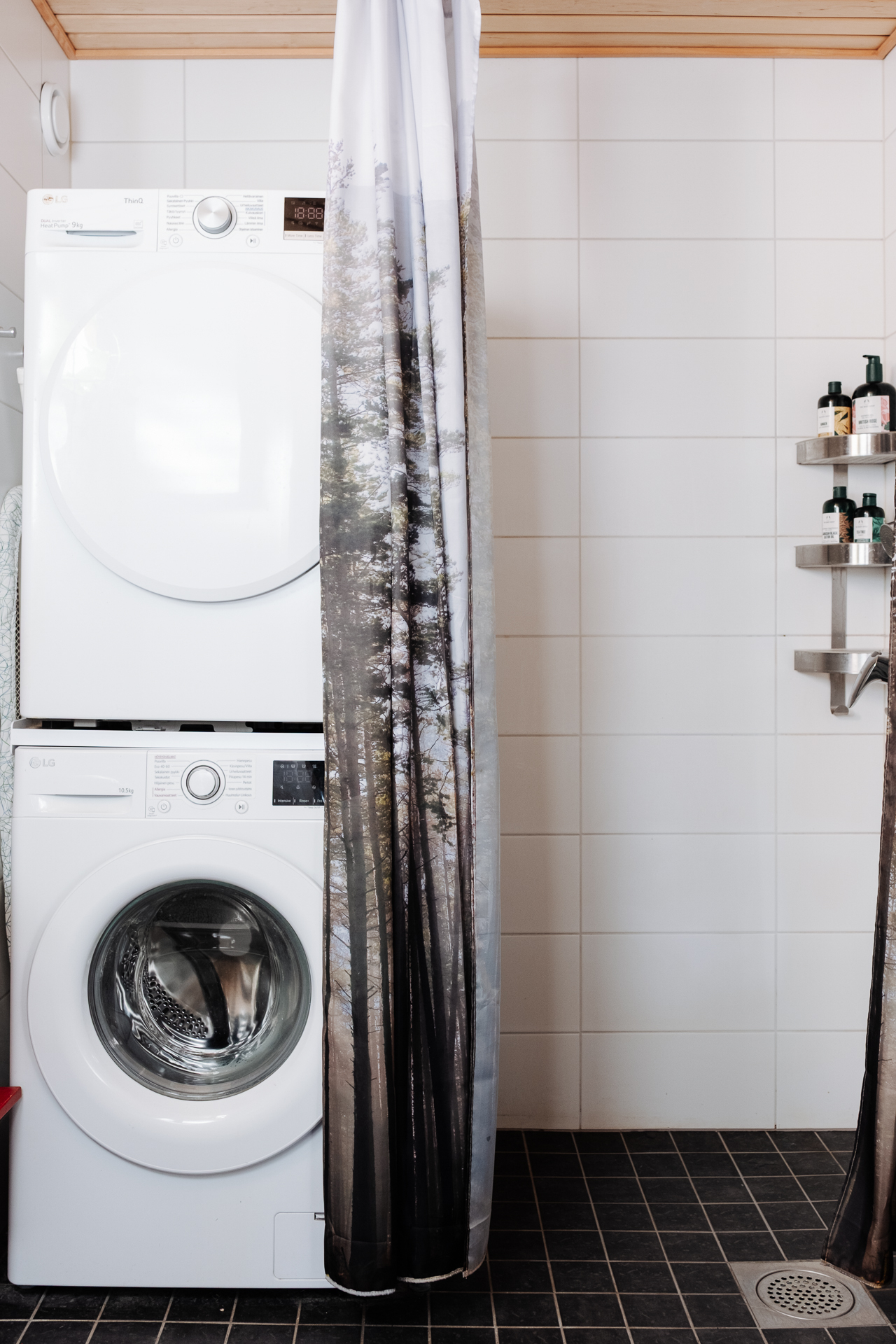 Karhusuontie 8, Pukinmäki, Helsinki