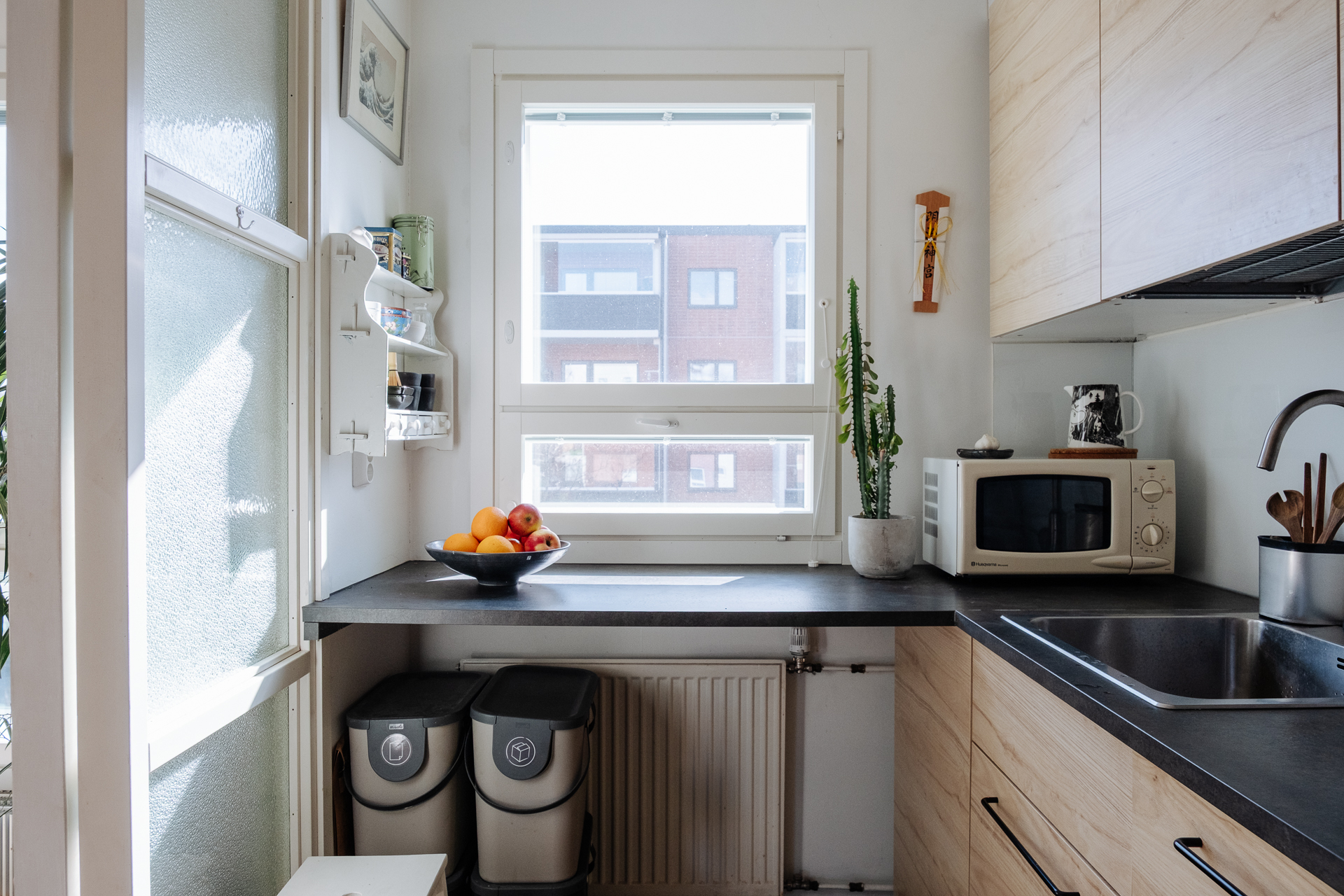 Karhusuontie 8, Pukinmäki, Helsinki