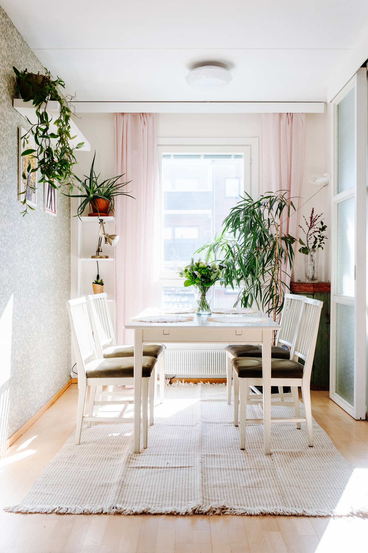 Karhusuontie 8, Pukinmäki, Helsinki