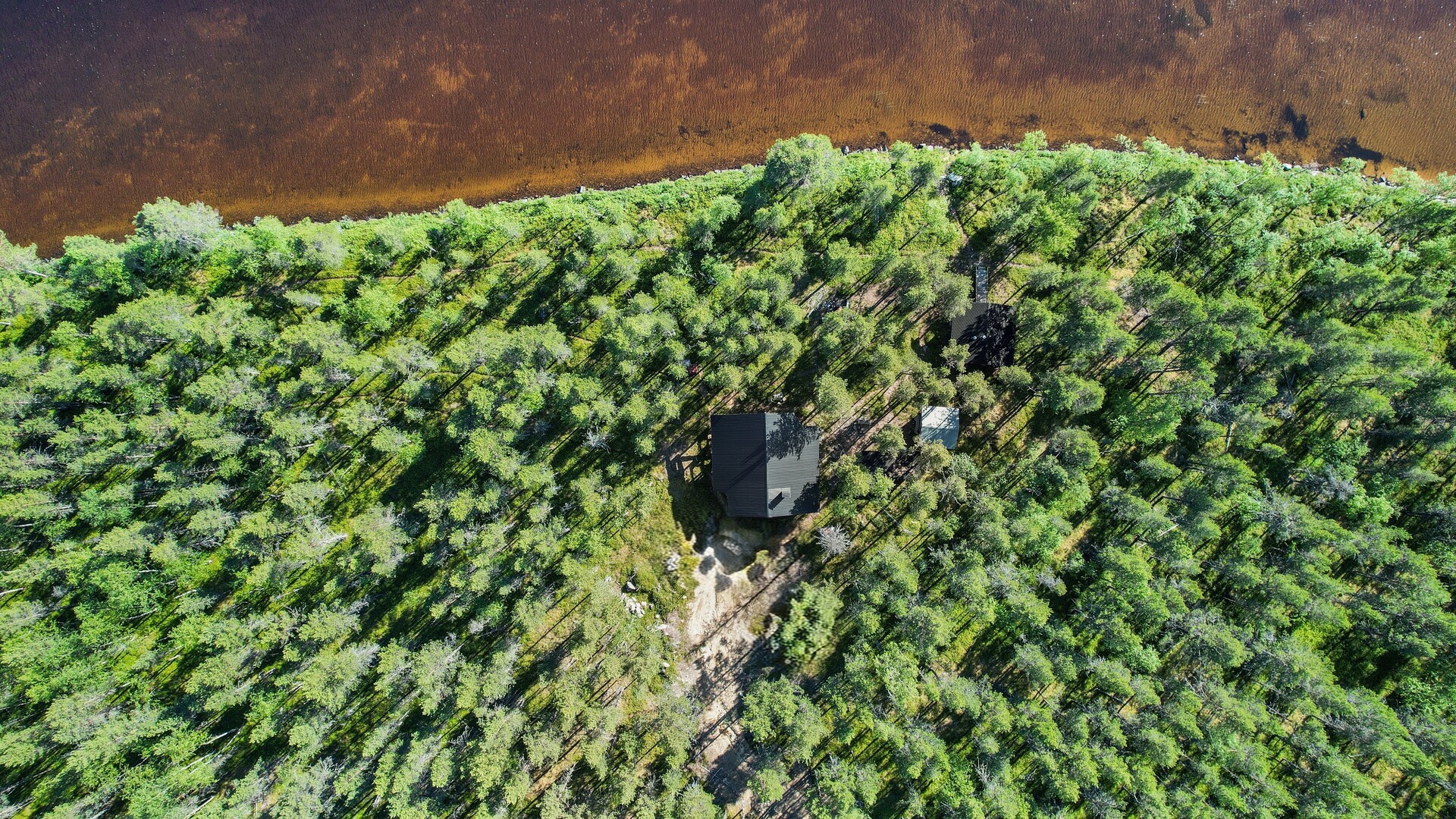Lemmenjoentie, Menesjärvi, Inari