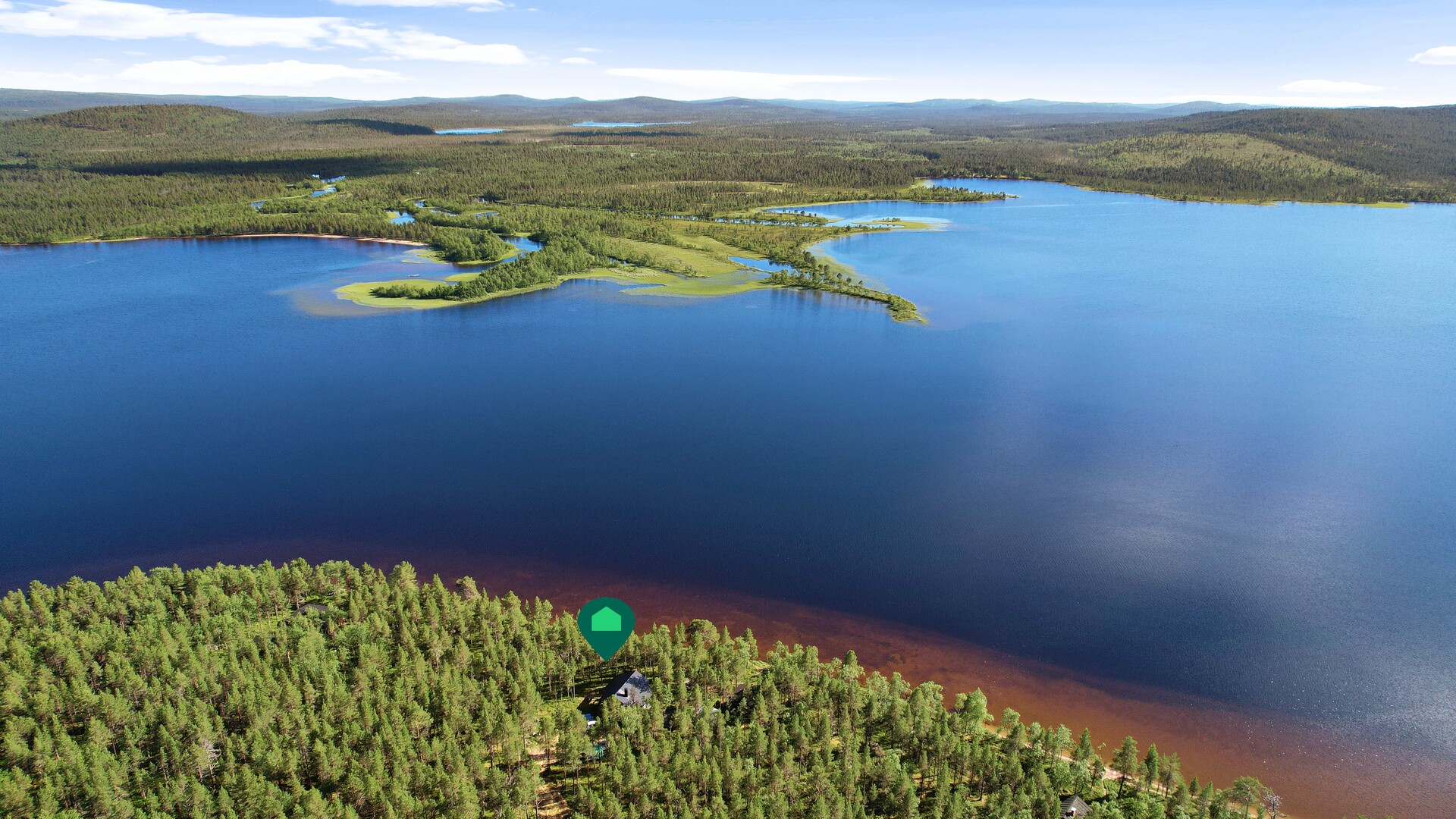 Sijainti menesjärven rannalla