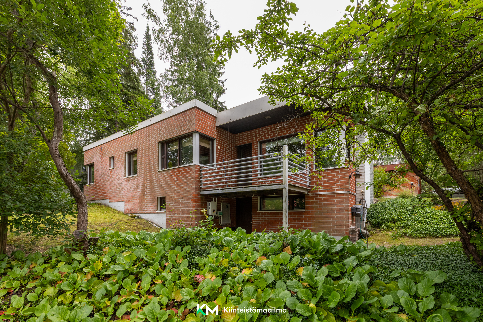 Kirjokalliontie 33, Maununneva, Helsinki