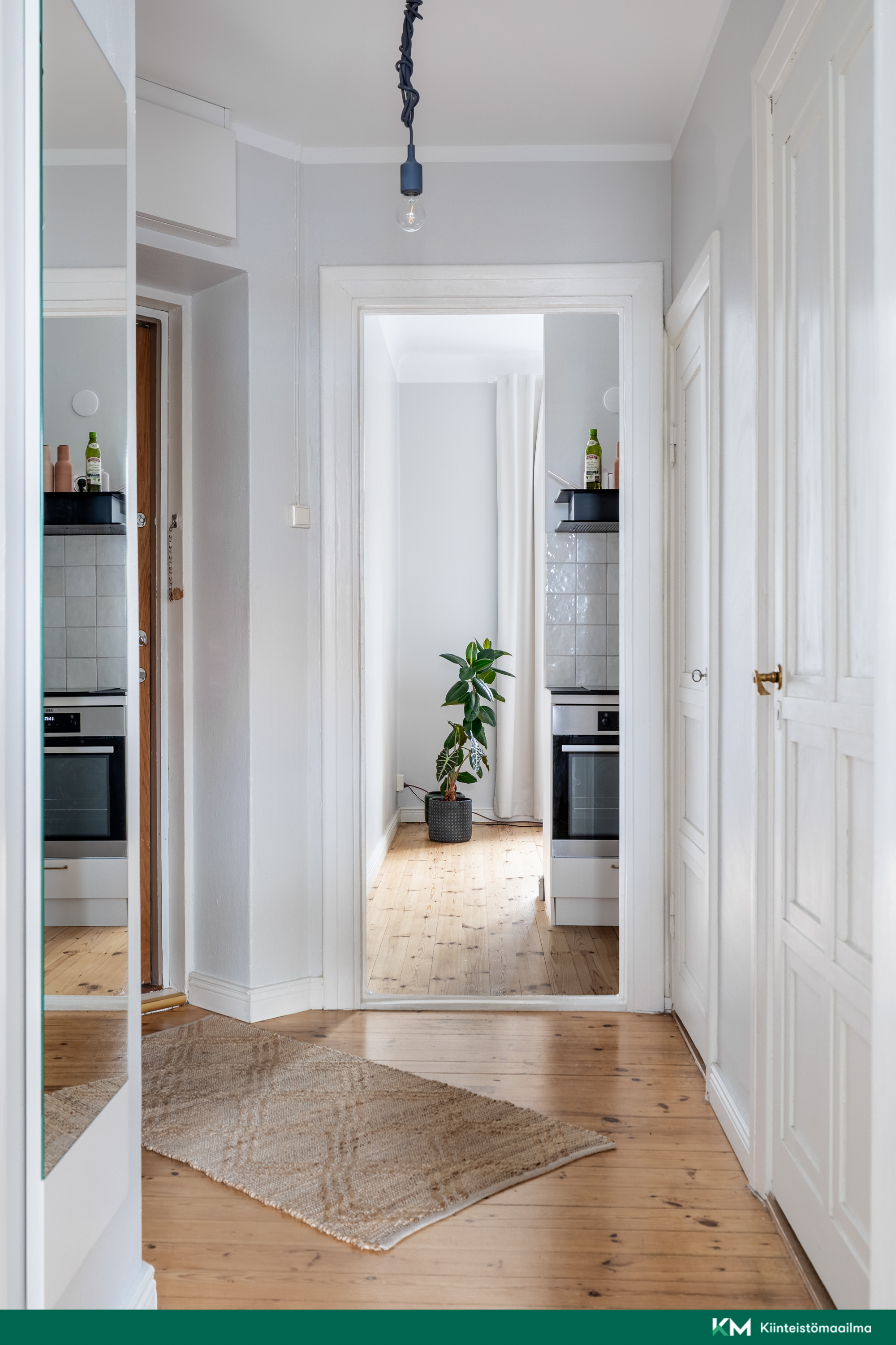 Eino Leinon katu 10, Taka-Töölö, Helsinki