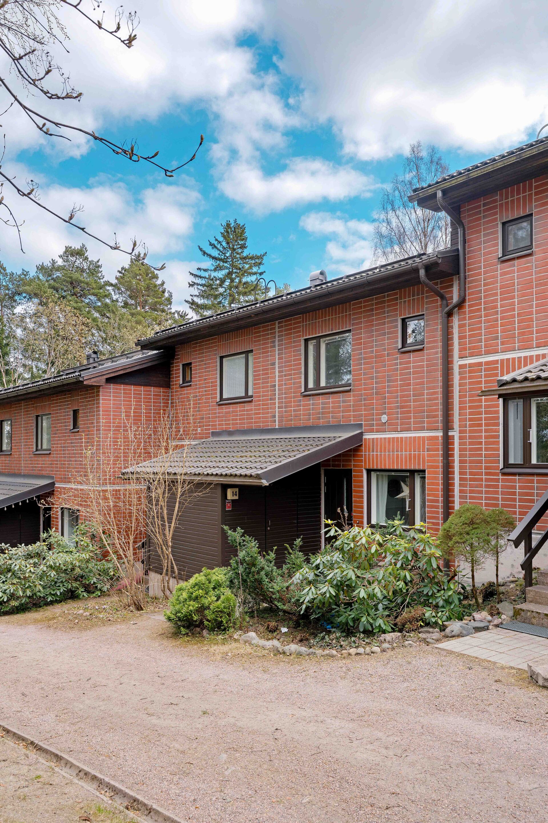 Brontie 5, Bro, Kirkkonummi