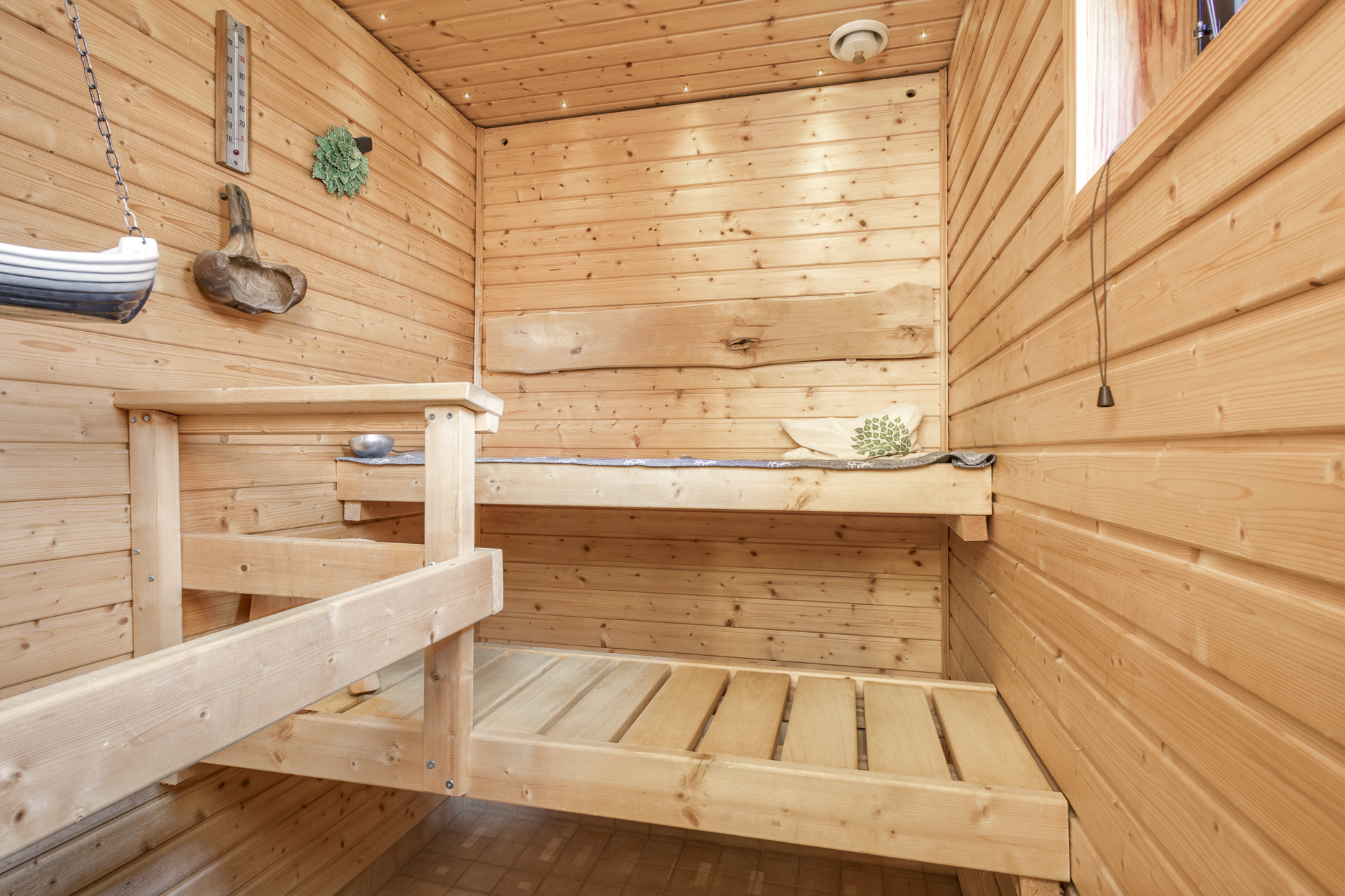 ikkunallinen sauna