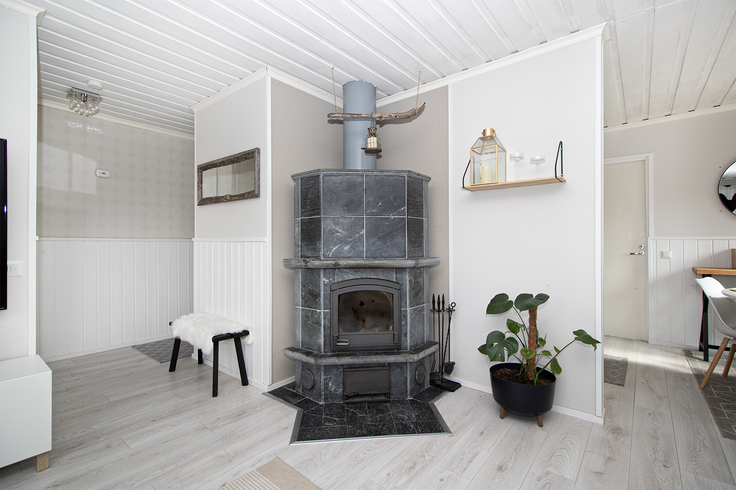 Paimentie 8, Leppäkaarre