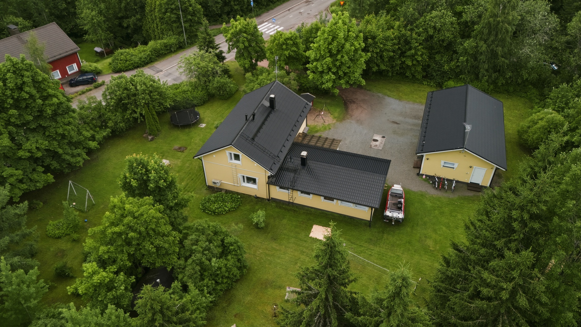 Hirveläntie 40, Hirvelä, Kouvola