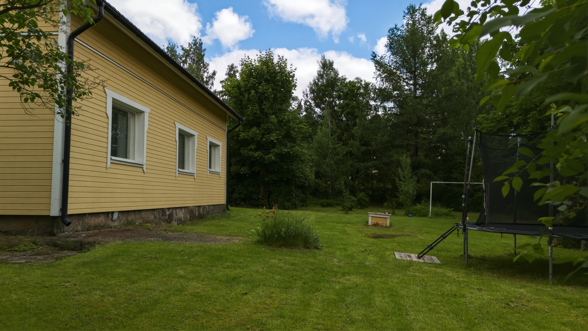 Hirveläntie 40, Hirvelä, Kouvola