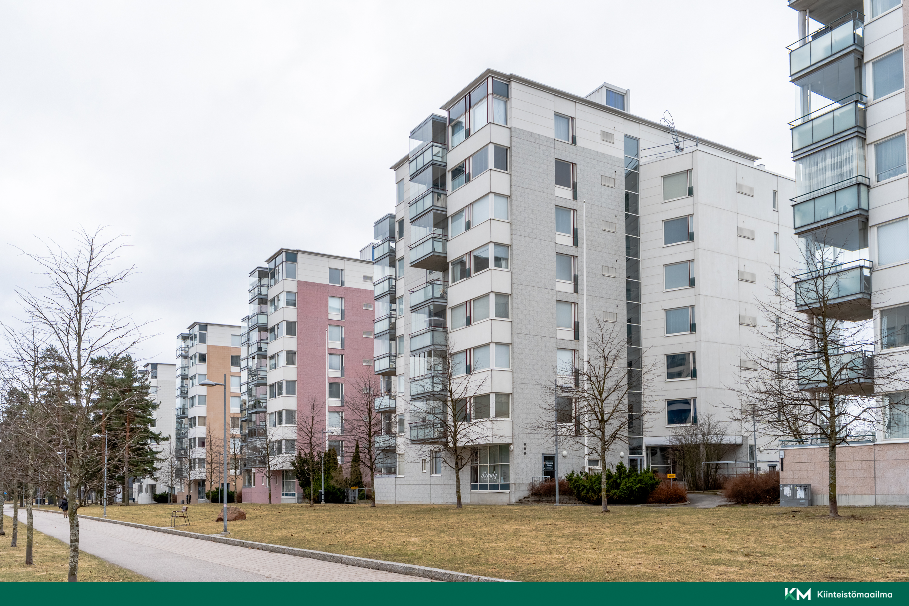 Iiluodontie 7 , Aurinkolahti, Helsinki