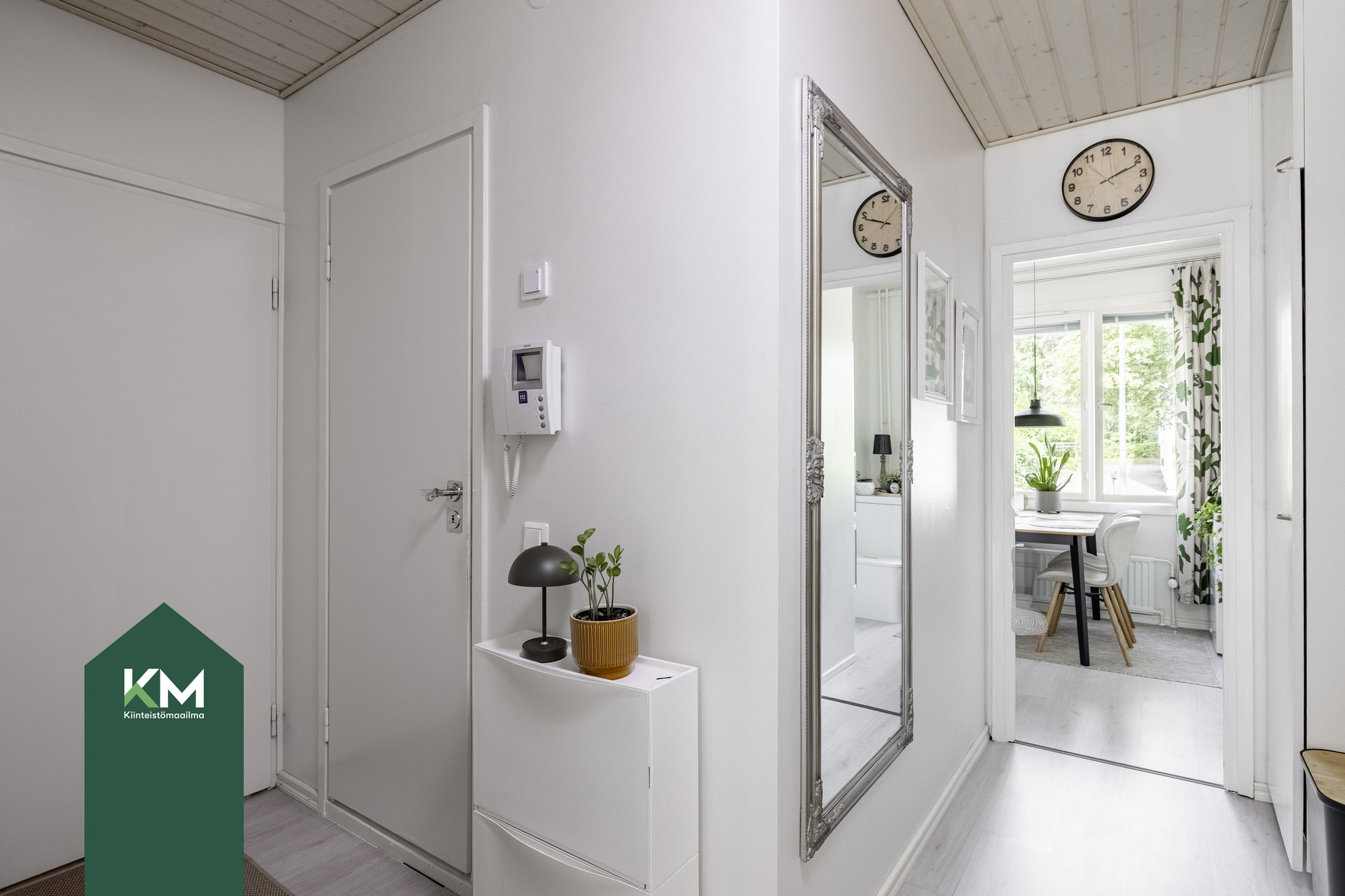 Tuulikinkatu 5, Hovila, Kotka
