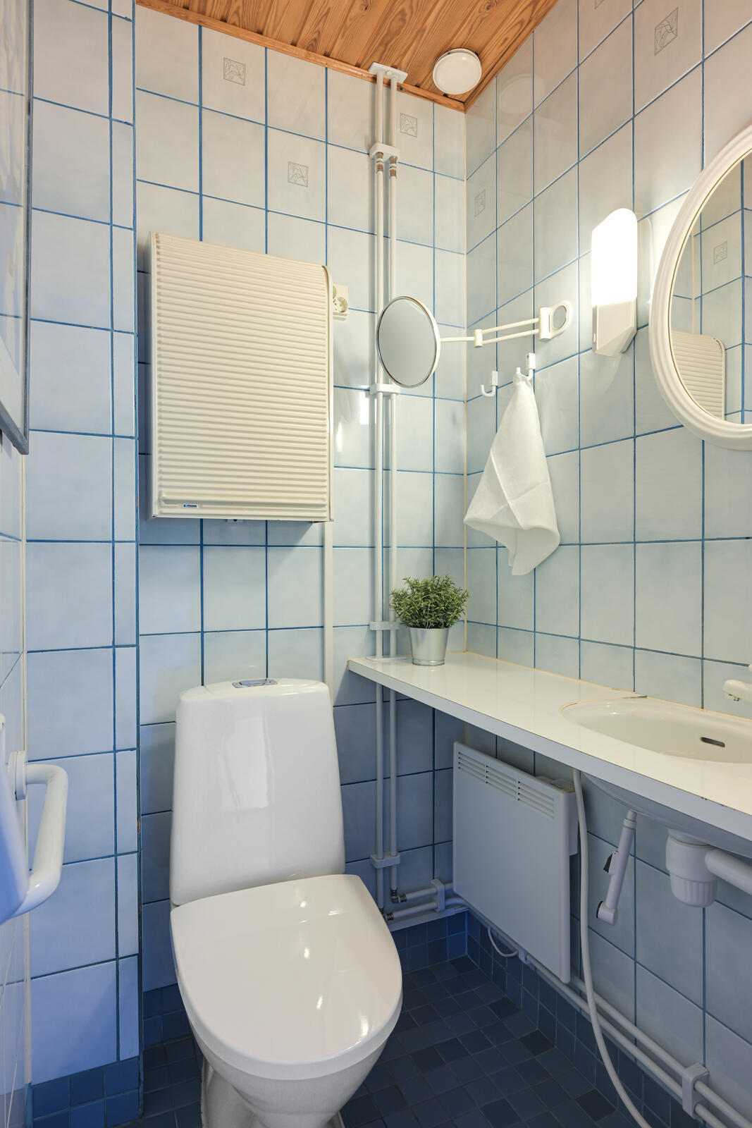 Erillinen wc