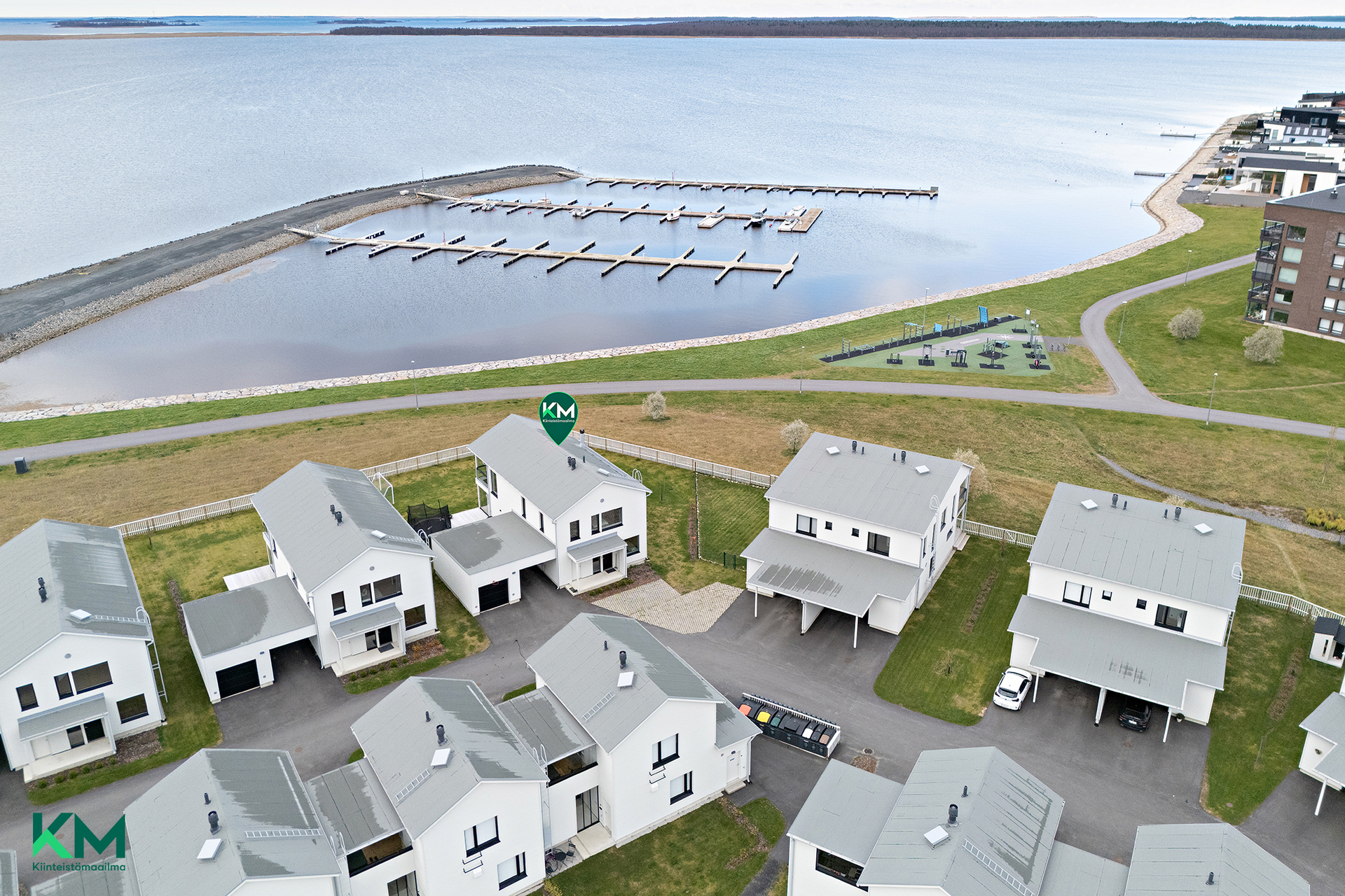 Purjelaivankaari 8, Pateniemenranta, Oulu