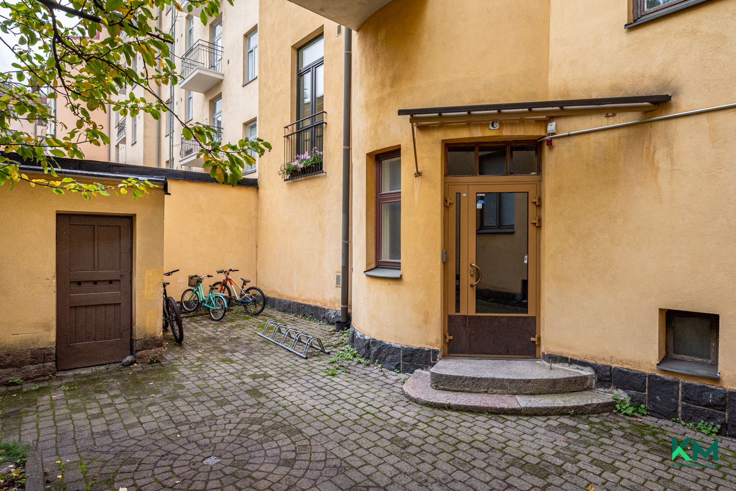 Pietarinkatu 14, Ullanlinna, Helsinki