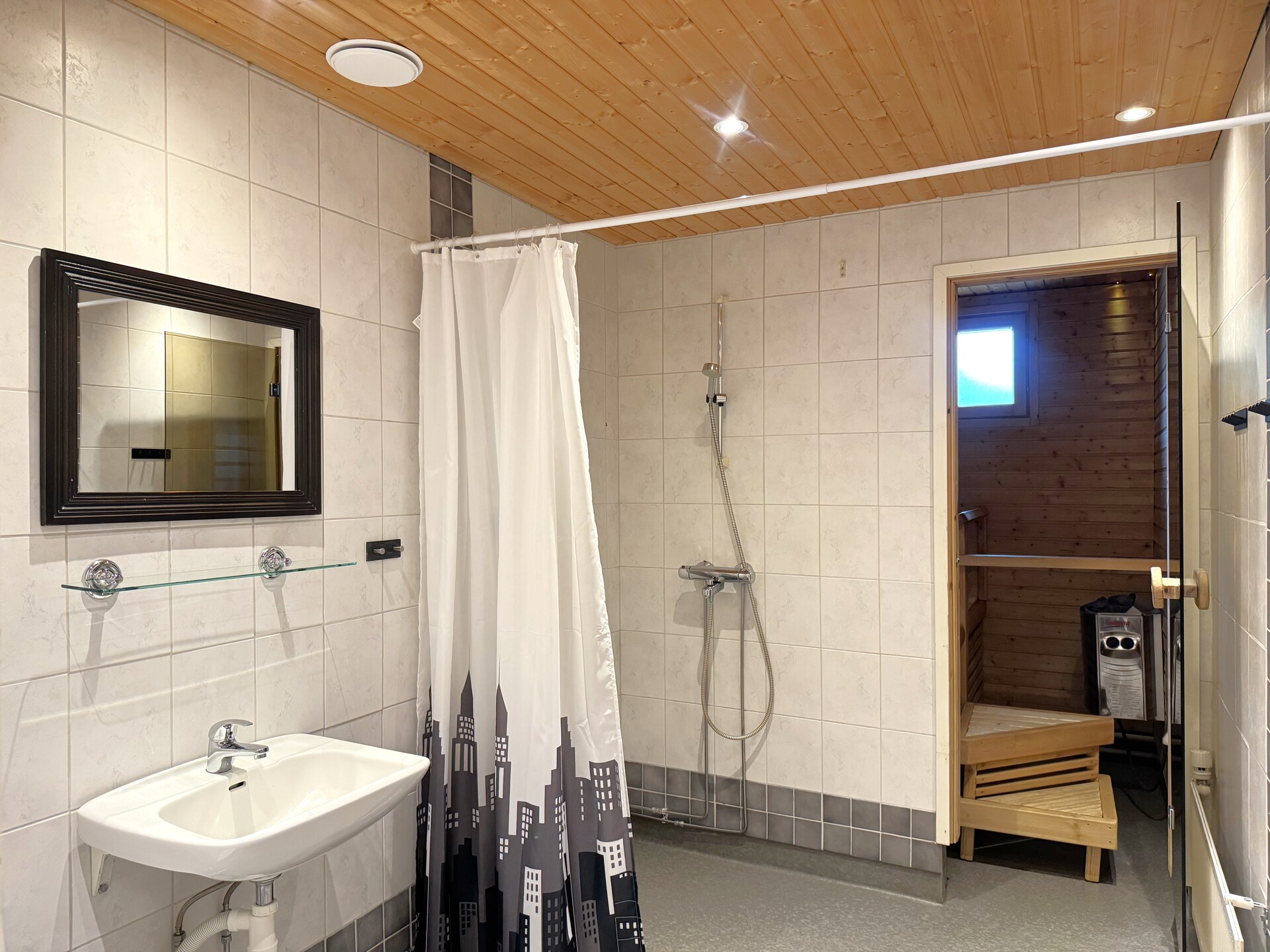 Jutaajantie 6, Ounasrinne, Rovaniemi