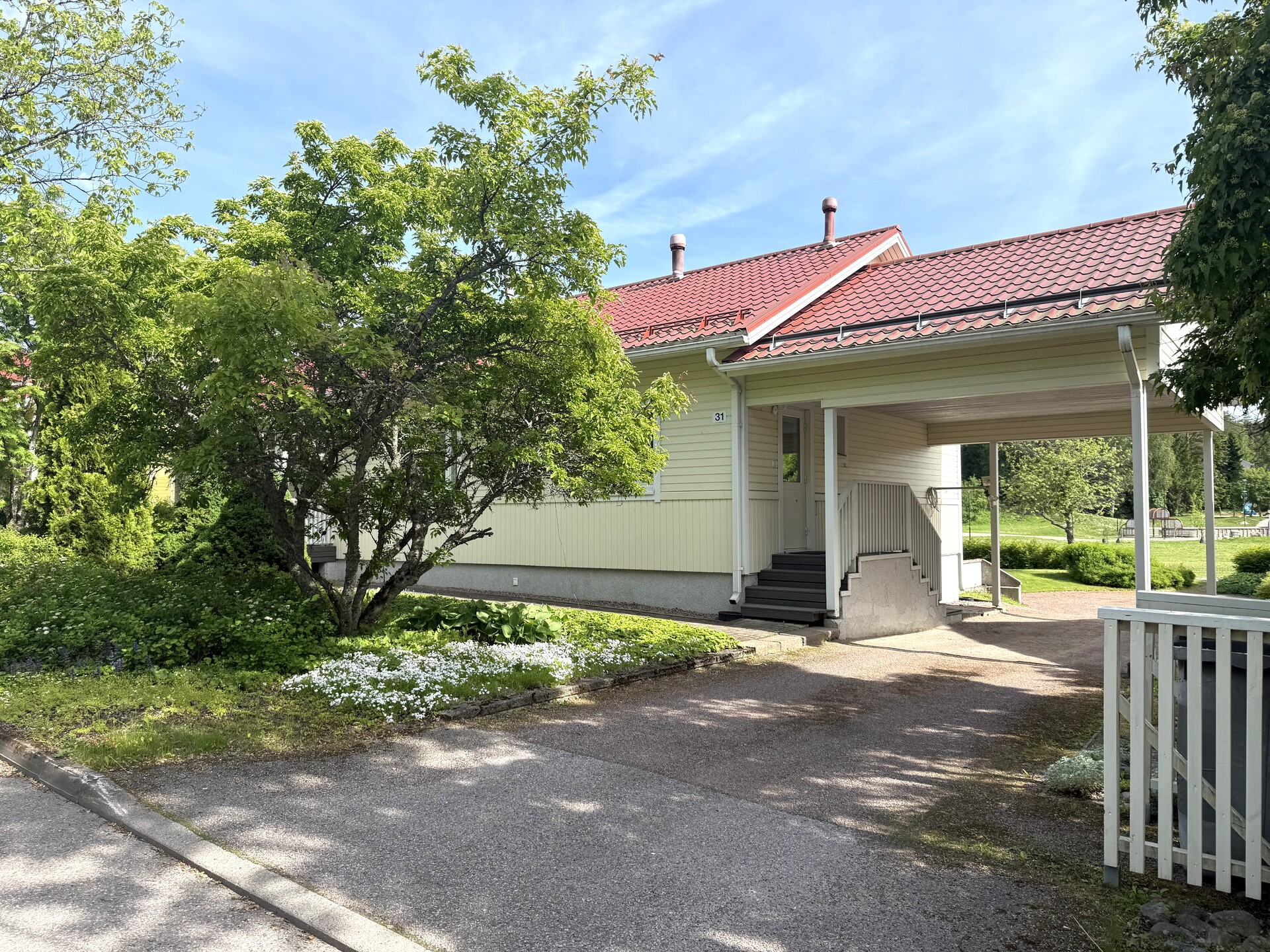 Hakkuutie 31, Päivölänlaakso, Kerava