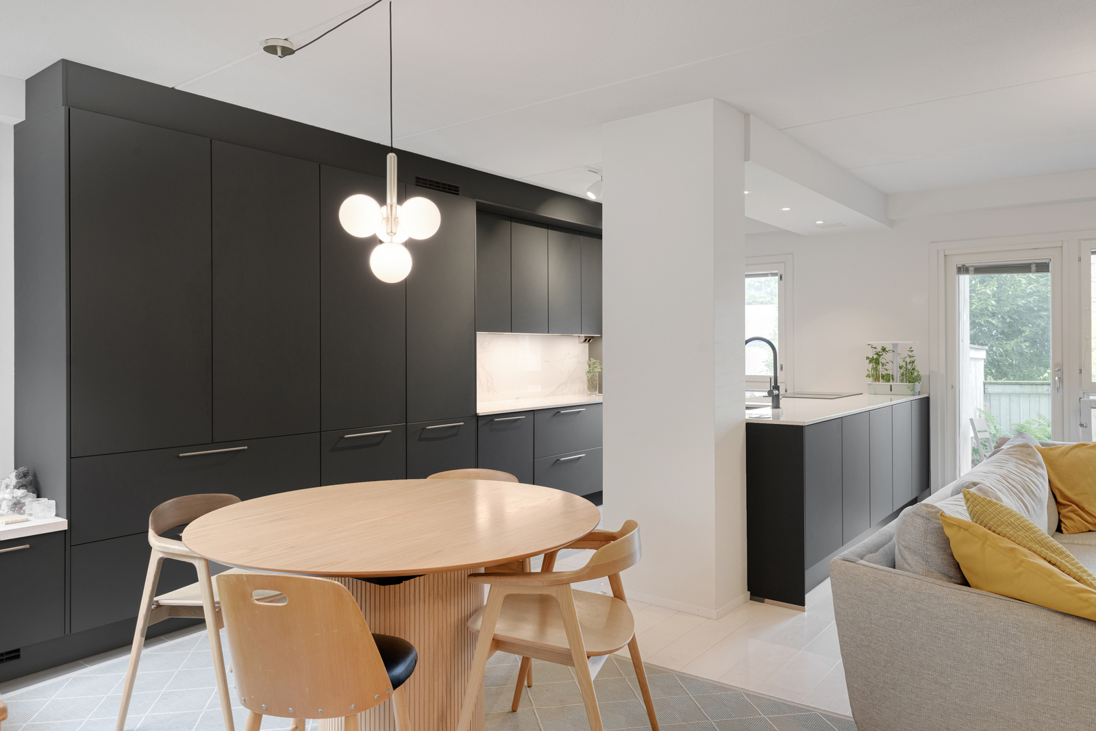 Jäkäläpolku 4, Tapanila, Helsinki