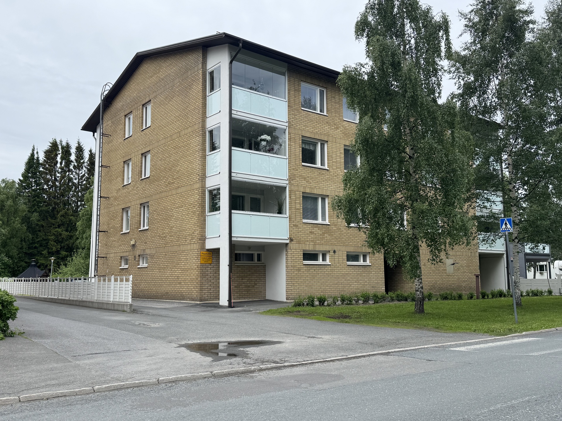 Hyvällä paikalla Saarenpäänkadun varressa