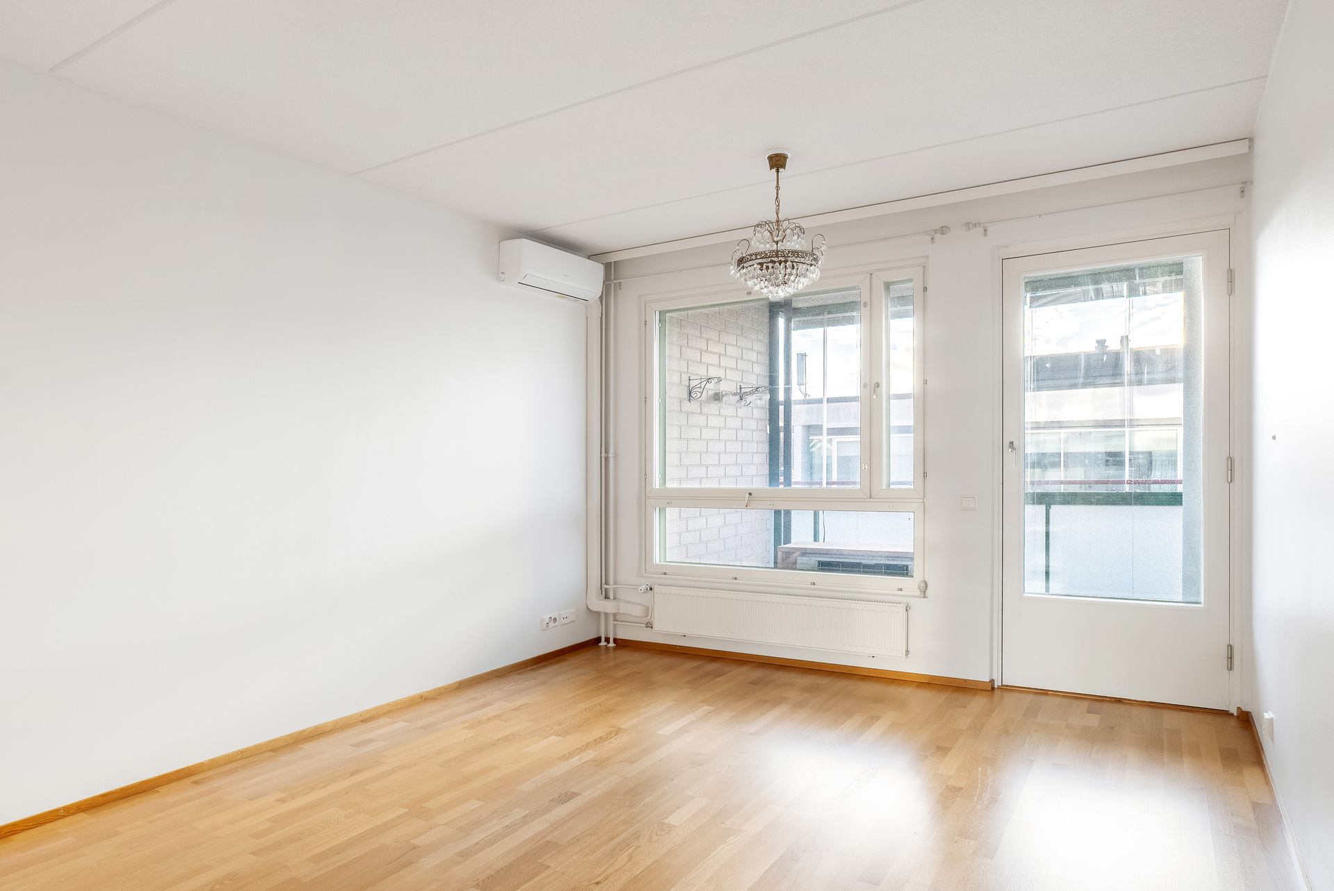 Nils Grabbenkatu 1, Karjaa, Raasepori