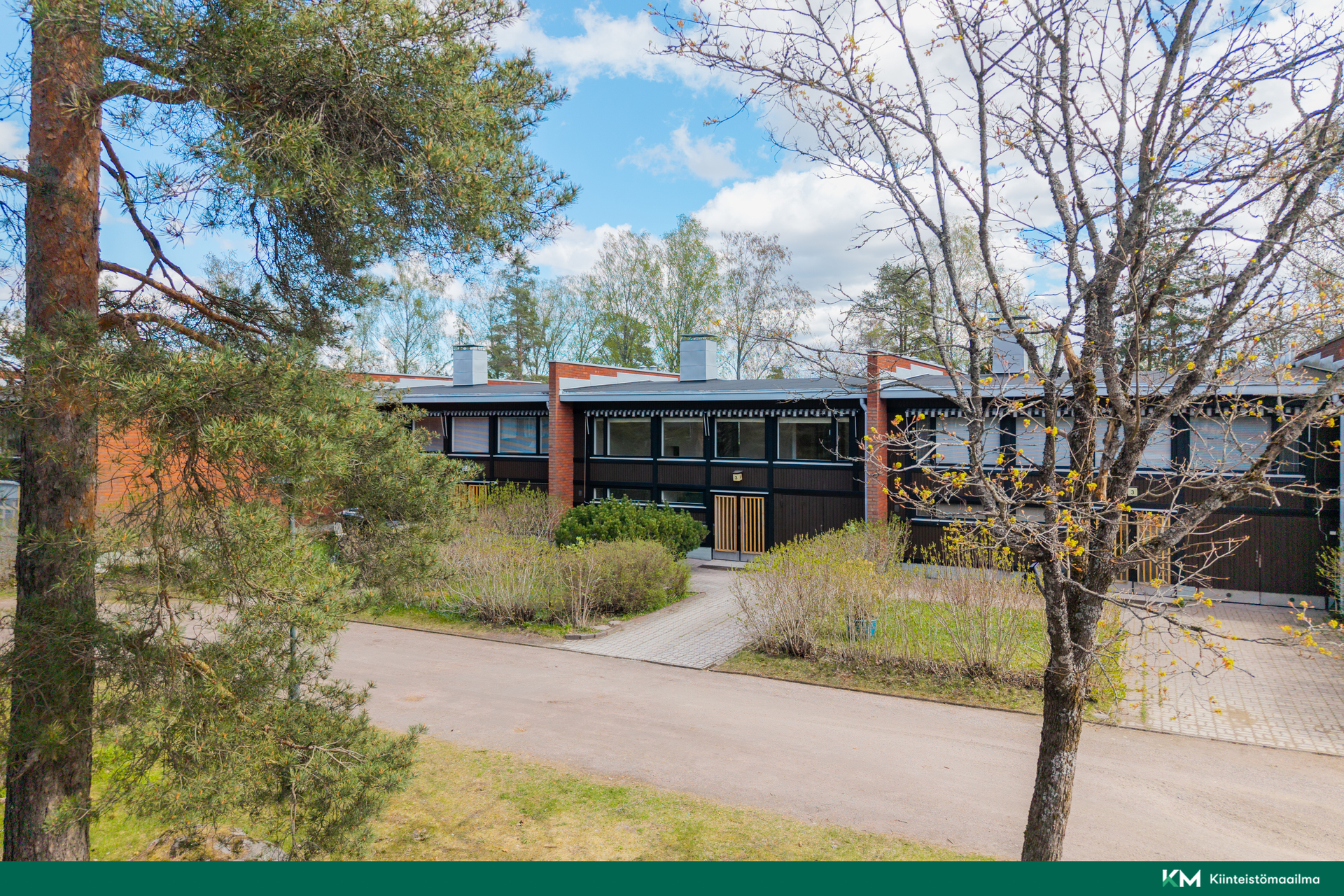 Helenankuja 1-3 , Kauniainen