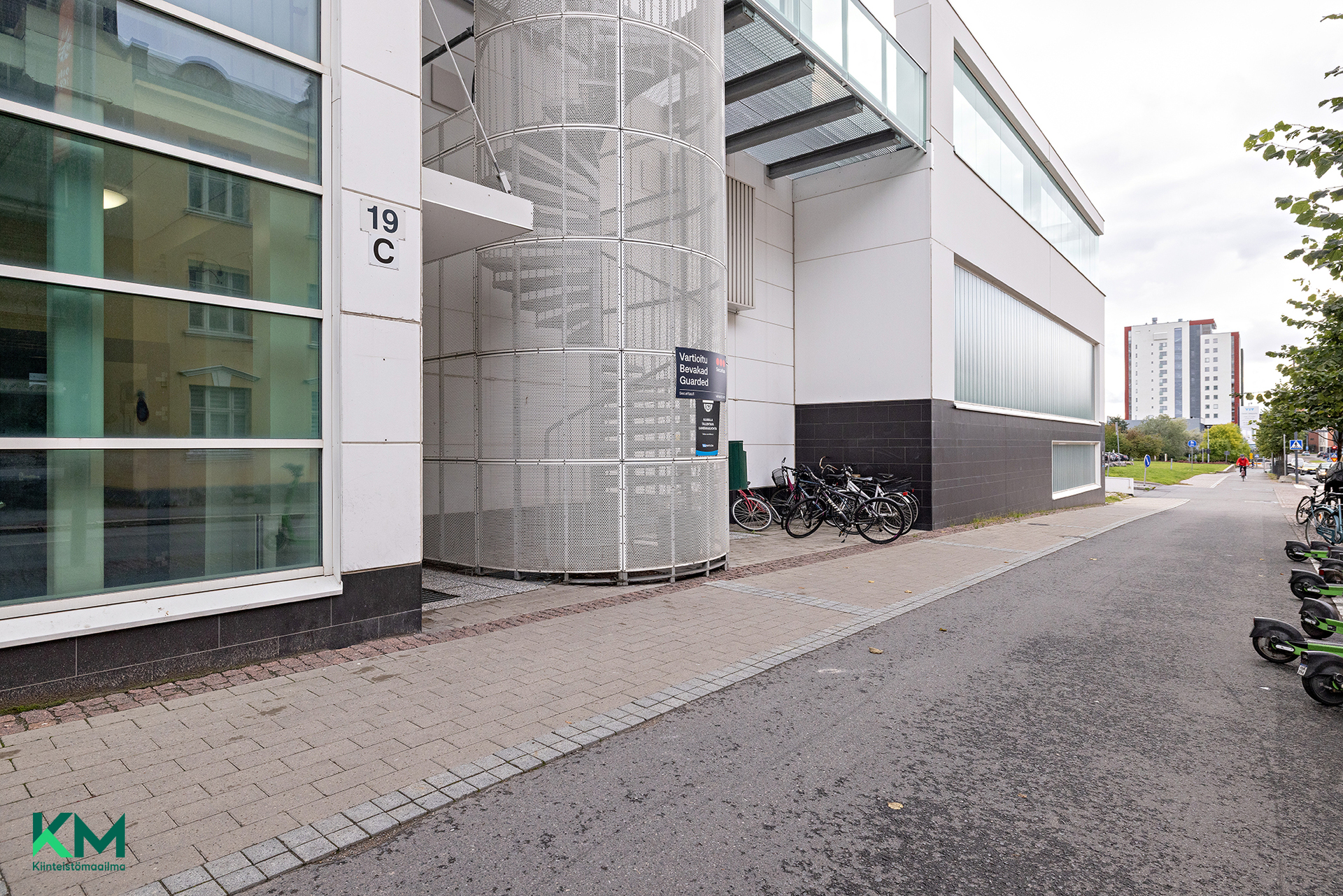 Rautatienkatu 19, Keskusta, Oulu