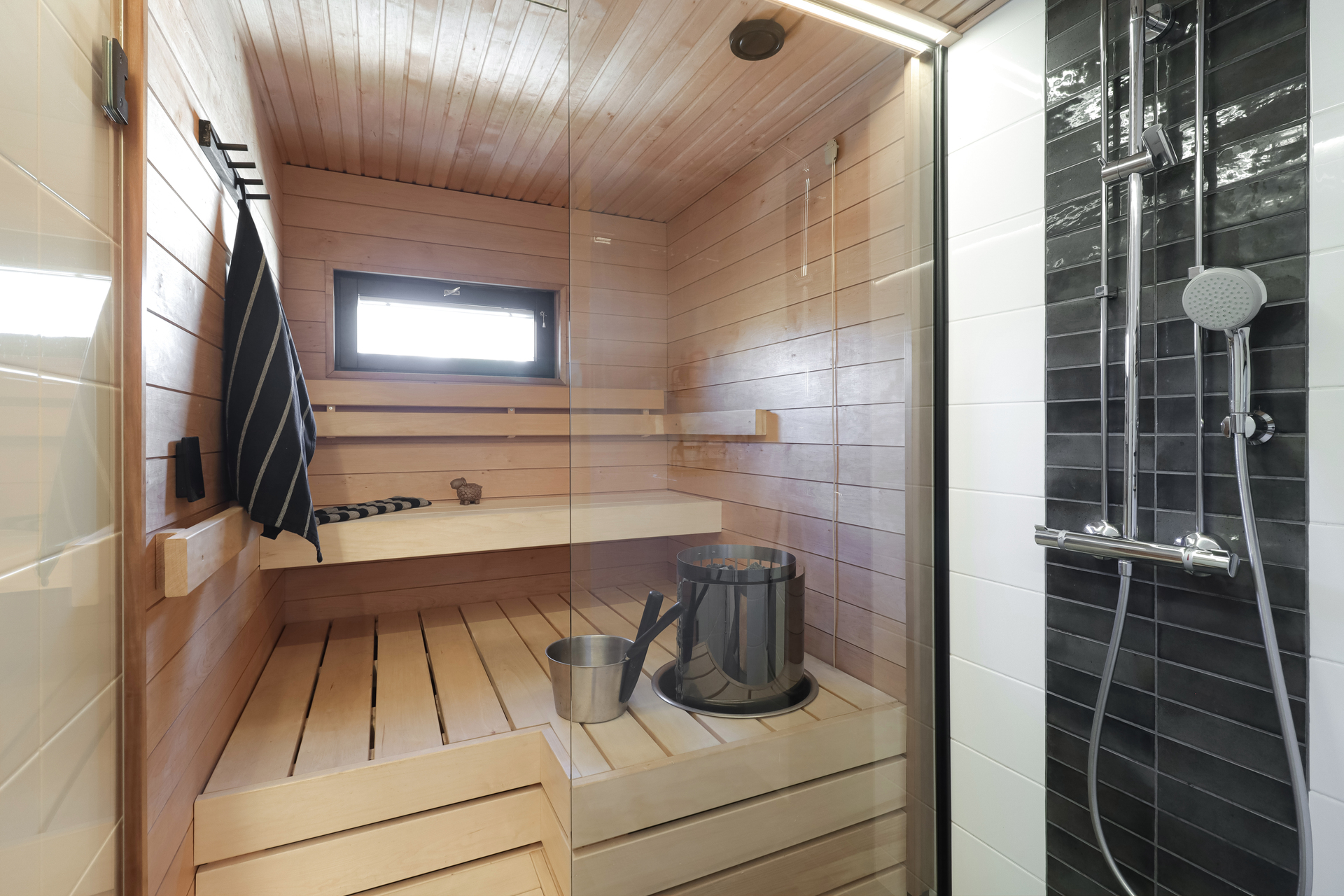 Anianpellontie 4, Malmi, Helsinki