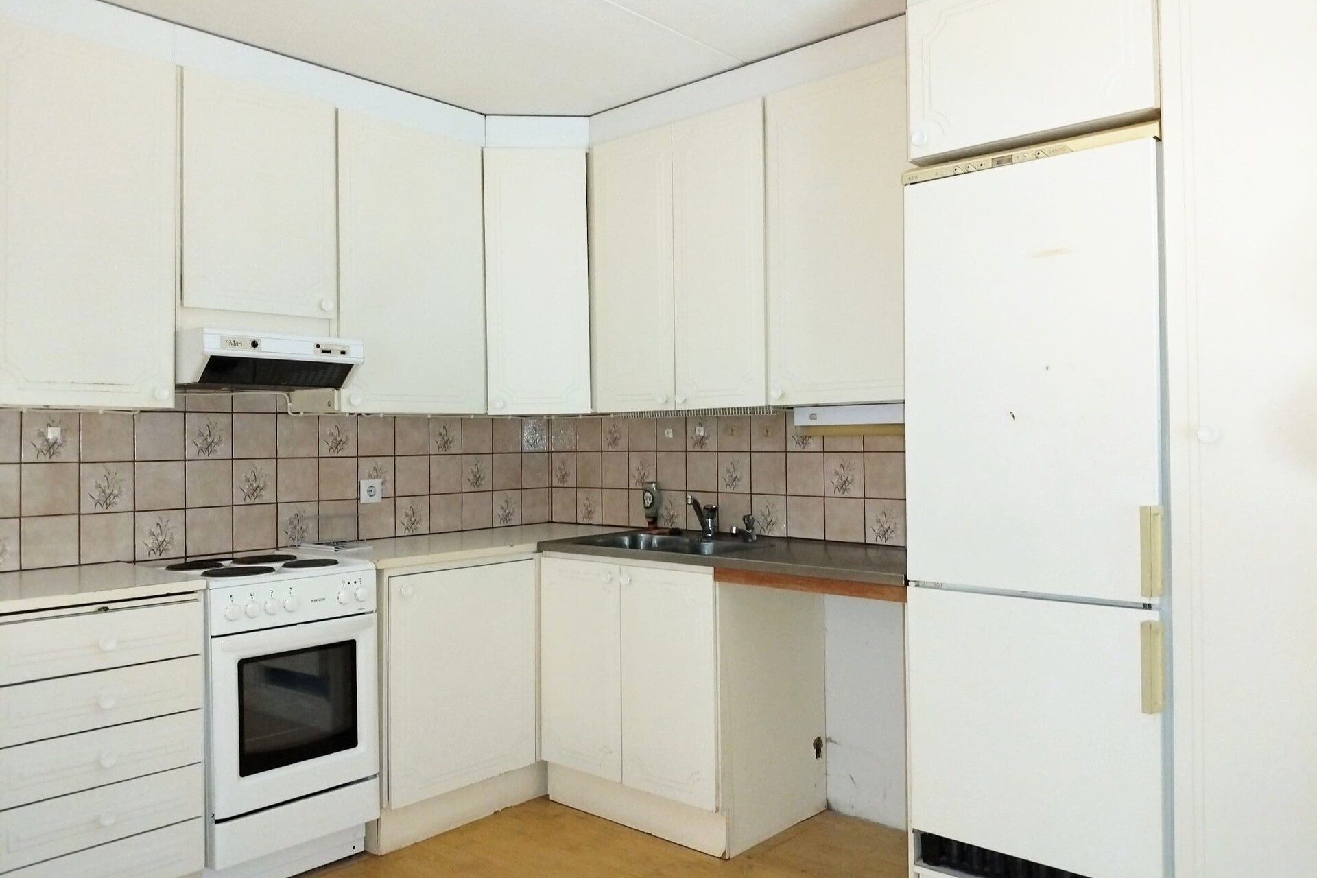 Saturnuksenkatu 1-3, Peltosaari, Riihimäki