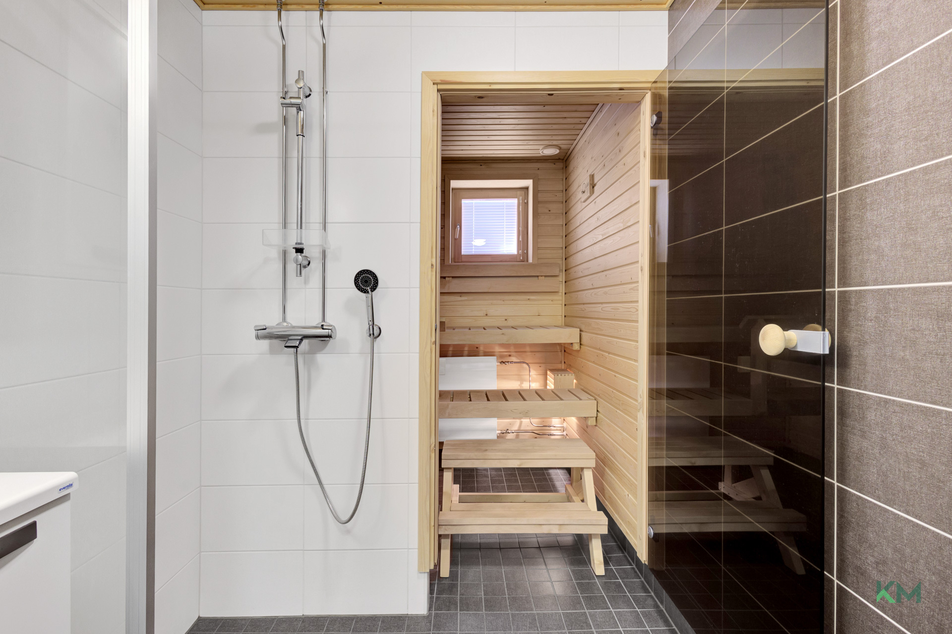 Uittomiehentie 10, Rovaniemi