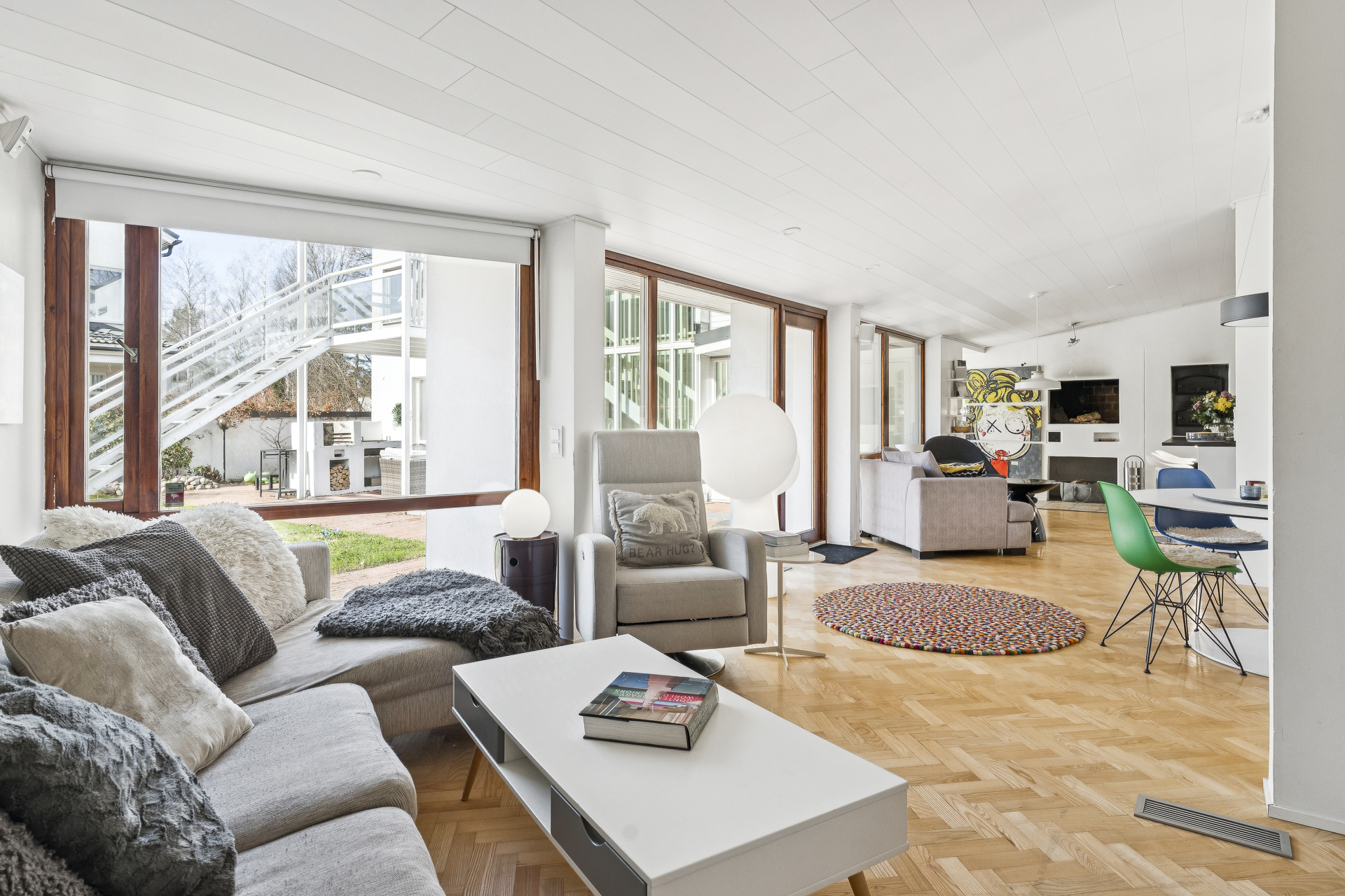 Olohuone, fiiliskiuvaa