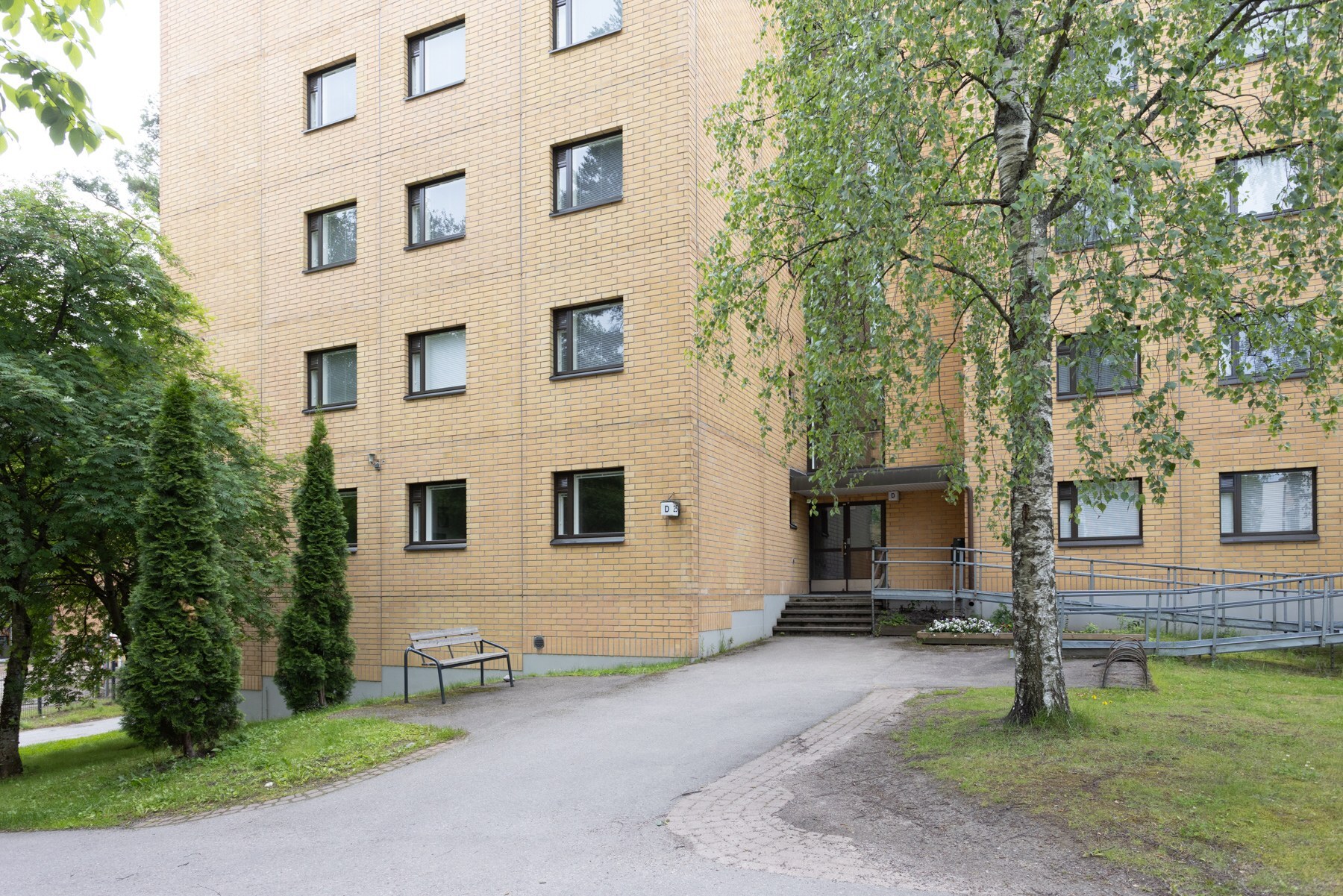 Haapatie 25, Koivukylä, Vantaa