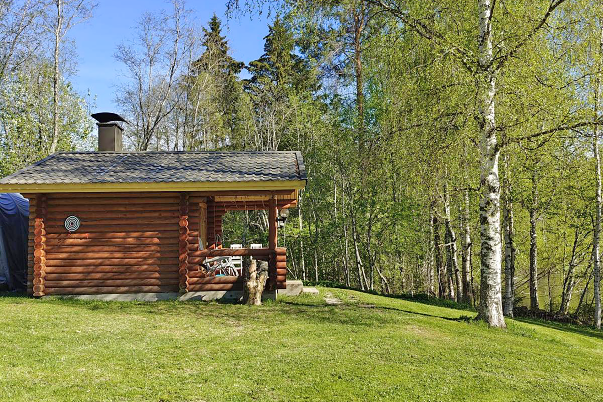 Rantasauna, jossa sauna ja tupa.
