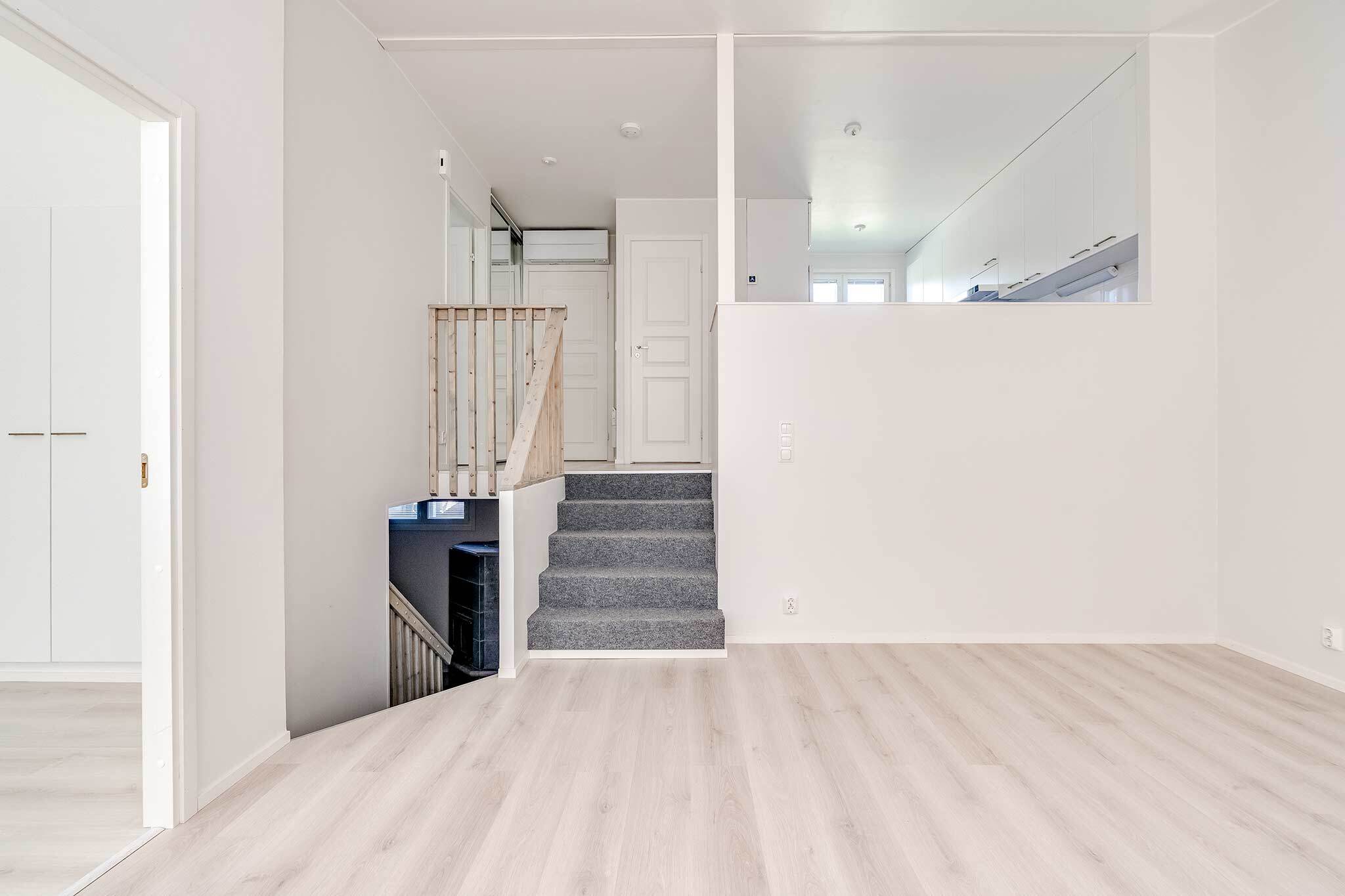 Tasanteenraitti 8, Tampere