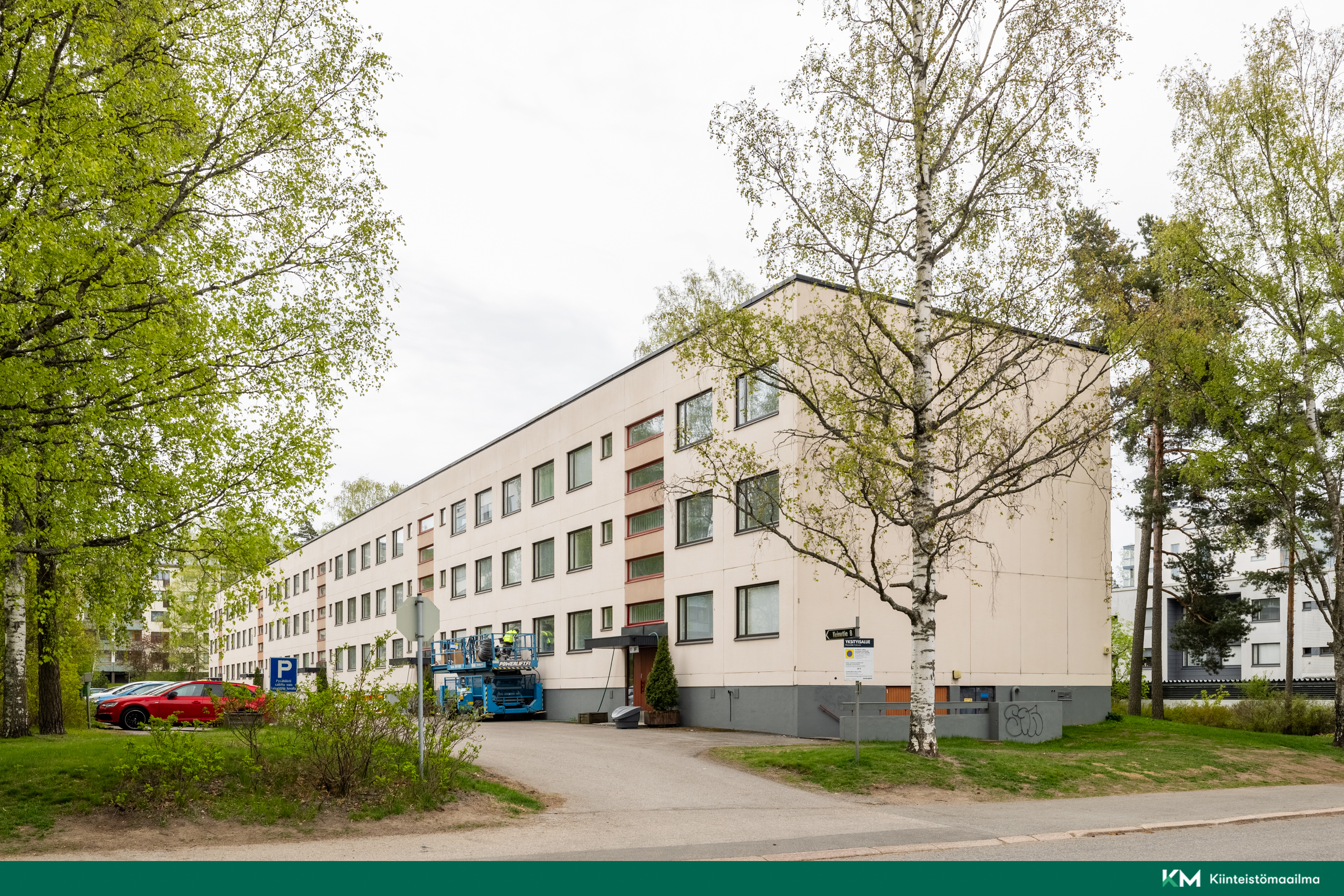 Keinutie 8 , Kontula, Helsinki
