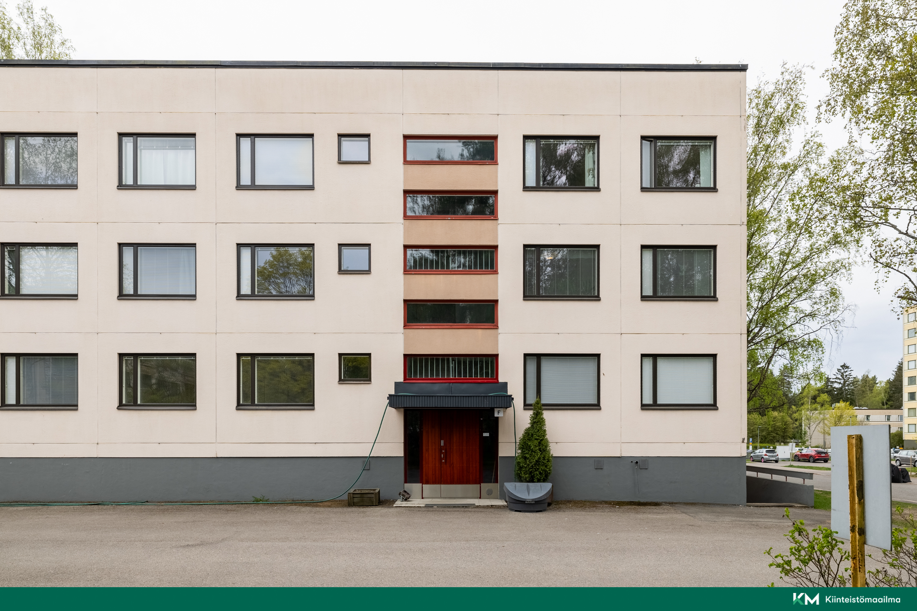 Keinutie 8 , Kontula, Helsinki