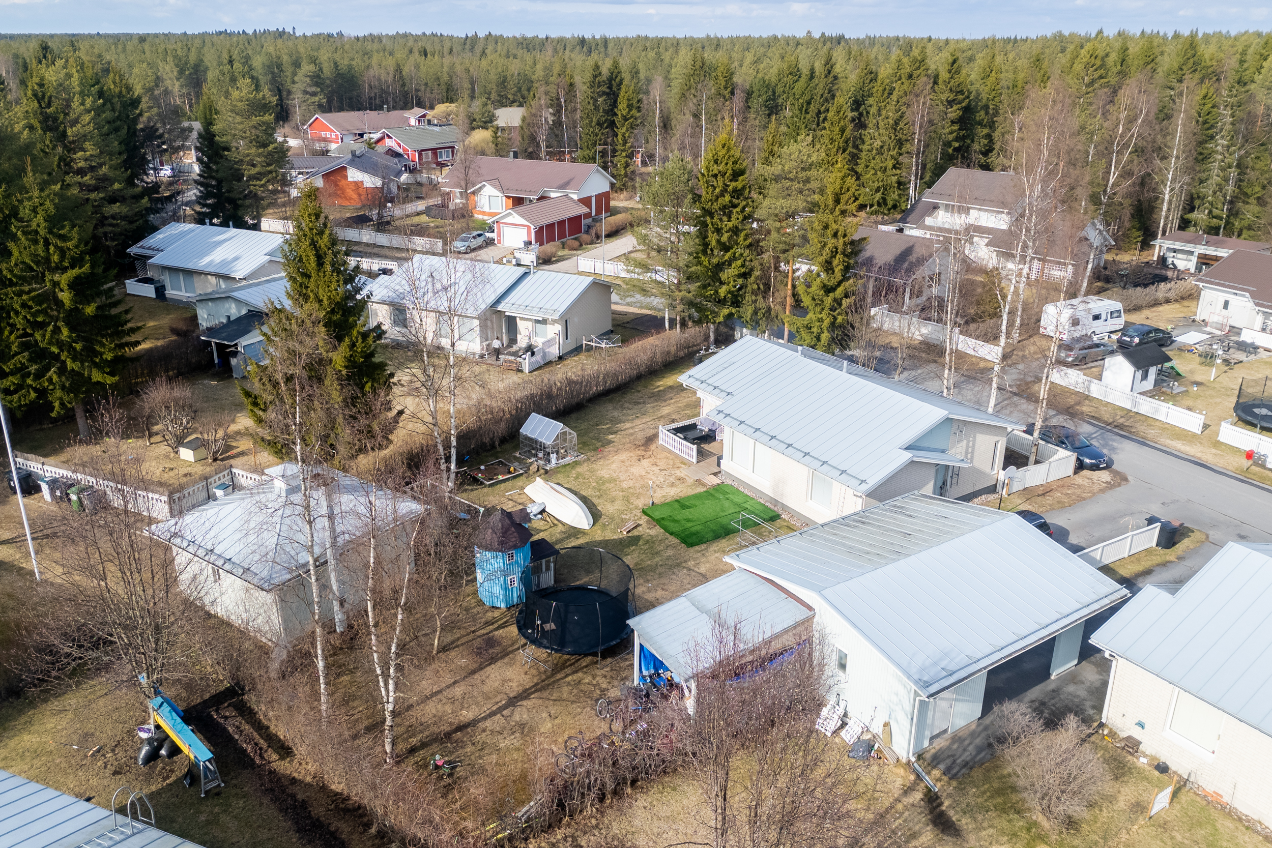 Katajanmarjatie 9, Herukkakangas, Oulu