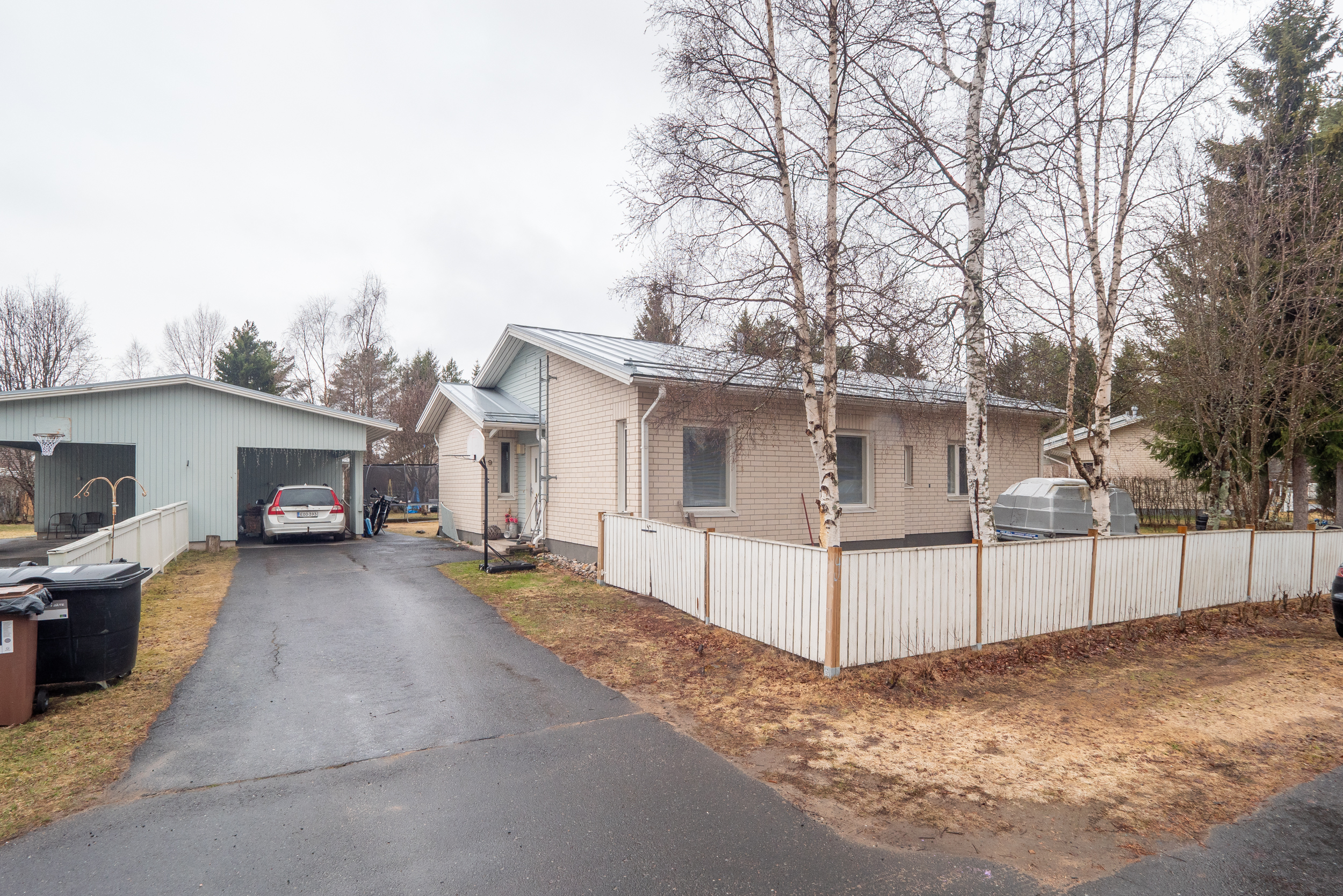 Katajanmarjatie 9, Herukkakangas, Oulu