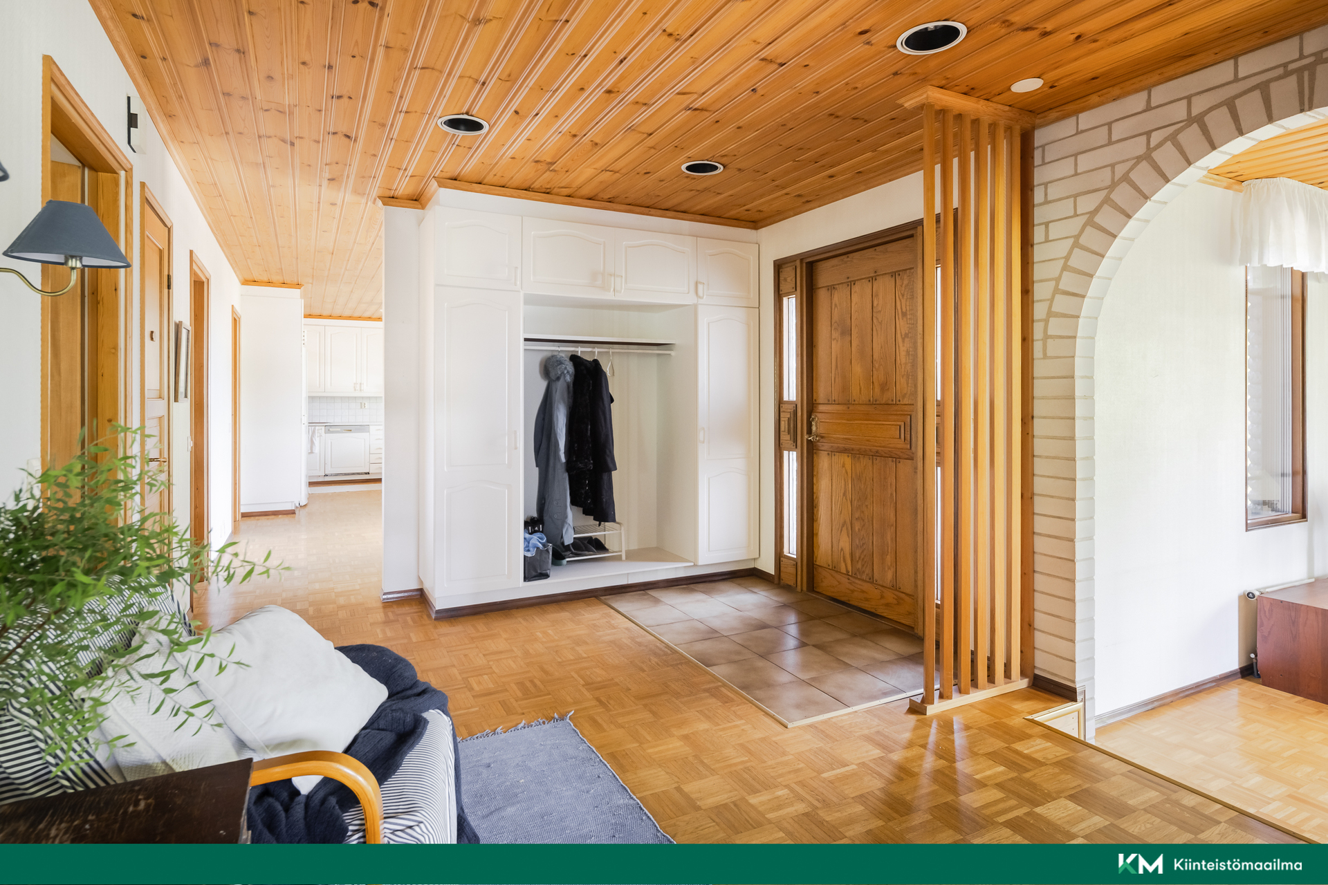Muurahaisenreitti 13b, Nikinmäki, Vantaa